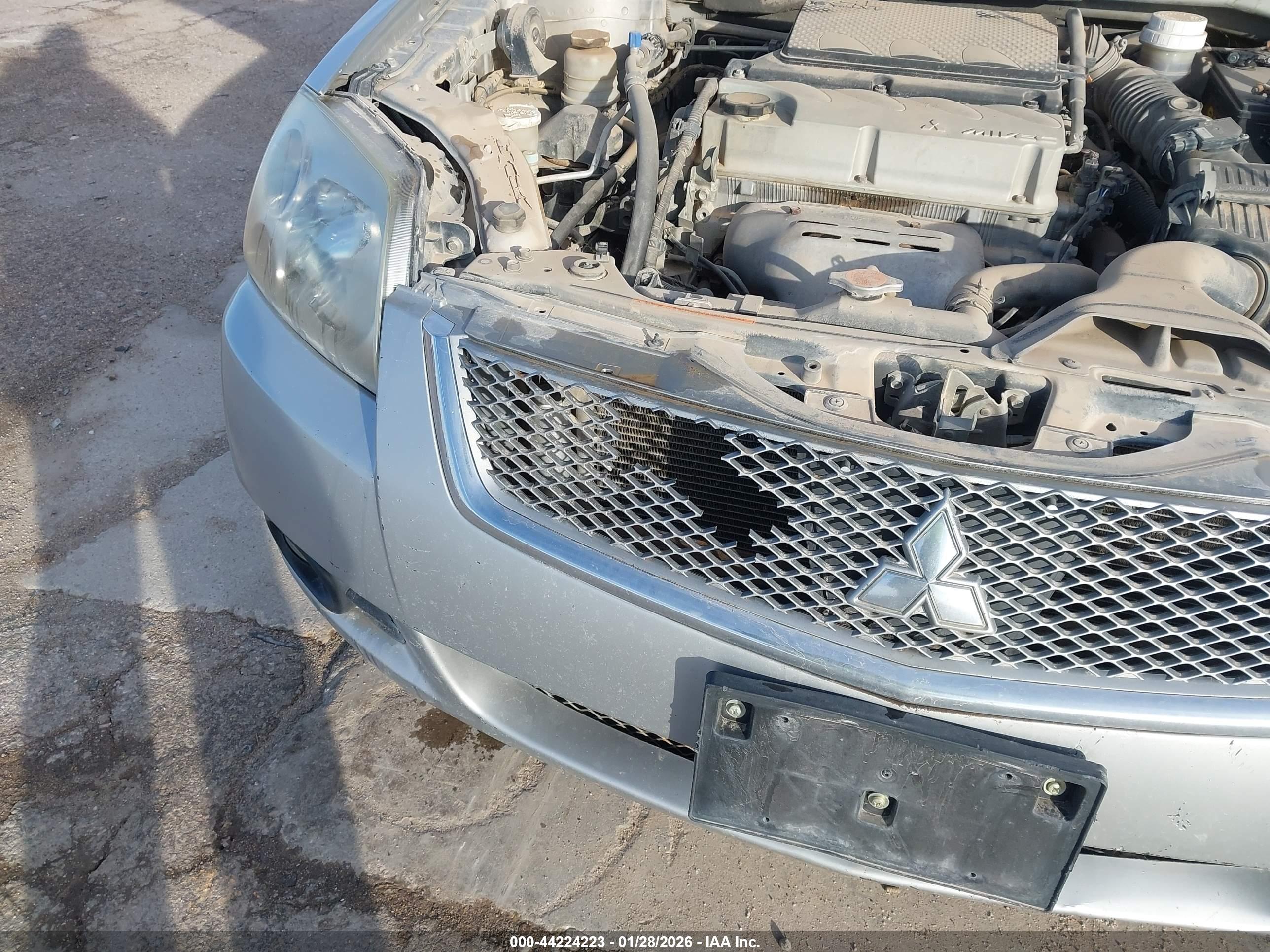 MITSUBISHI GALANT image 6