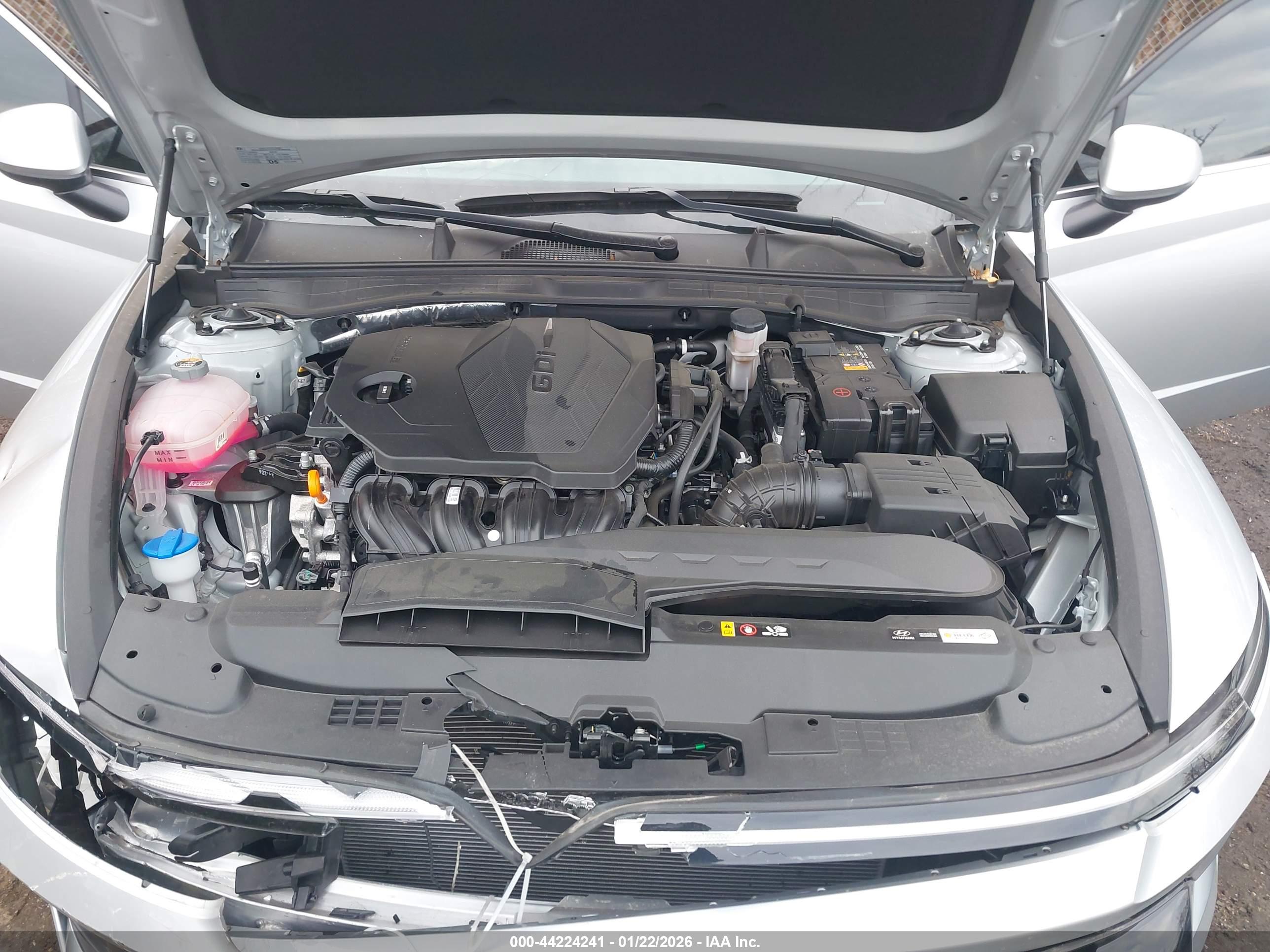 HYUNDAI SONATA image 10
