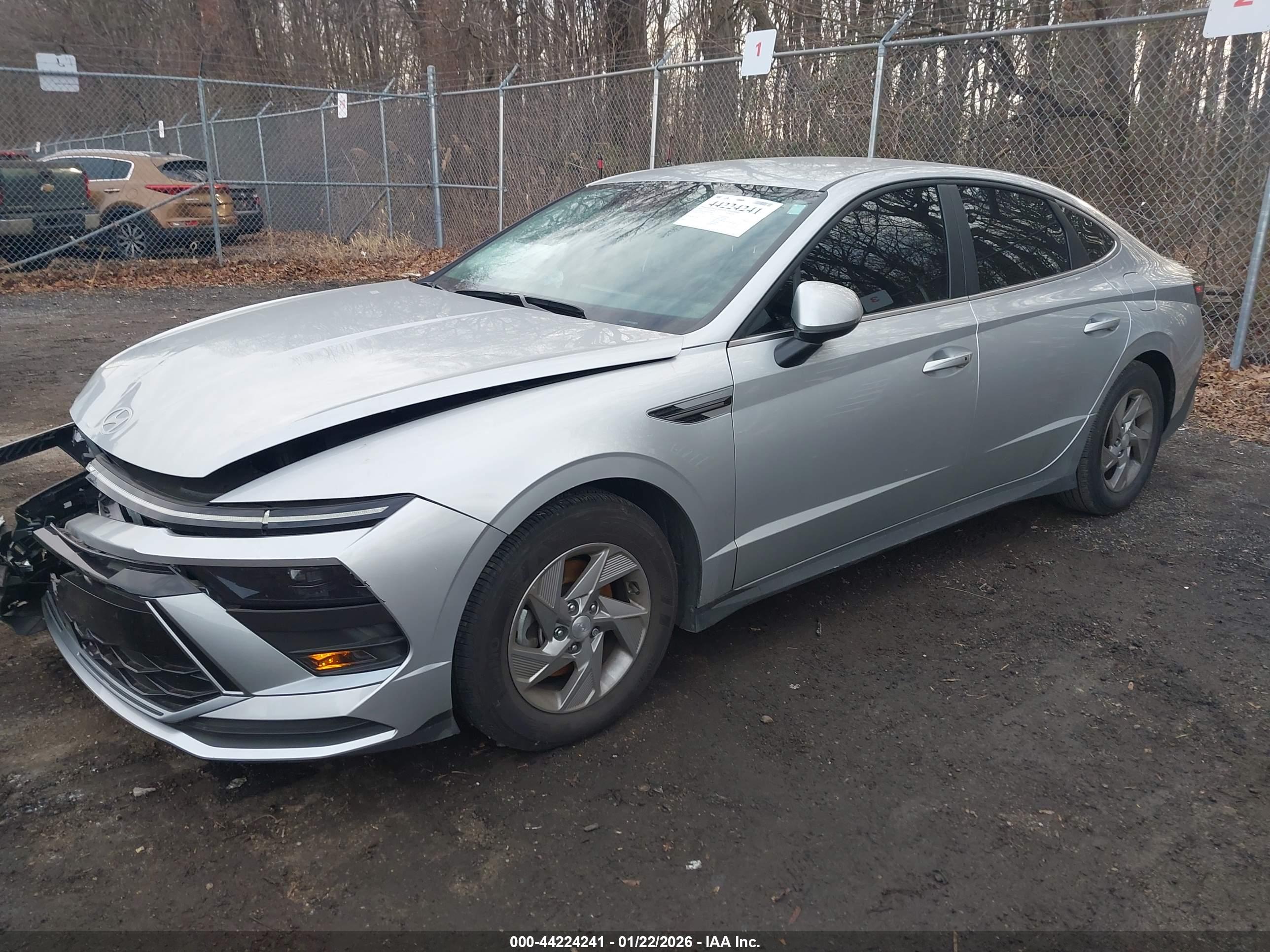 HYUNDAI SONATA image 2