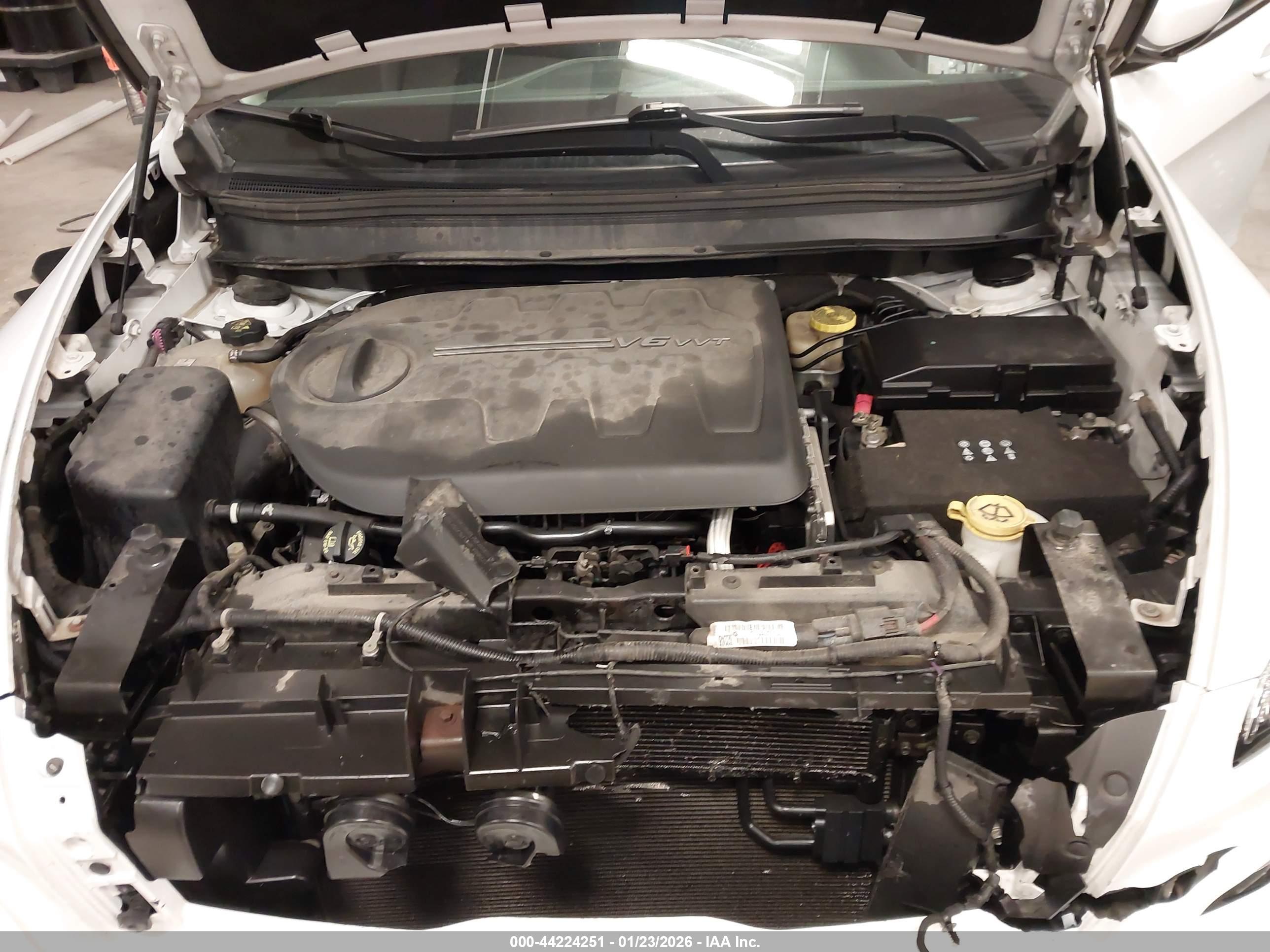JEEP CHEROKEE image 10
