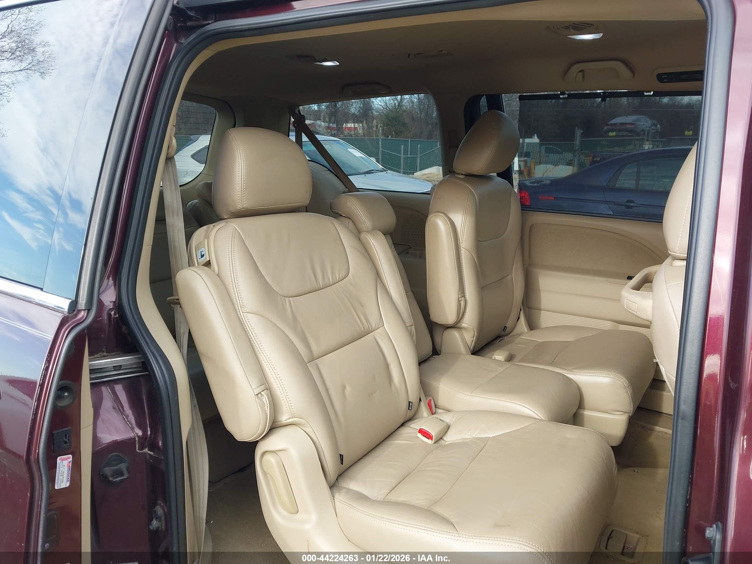 HONDA ODYSSEY image 8