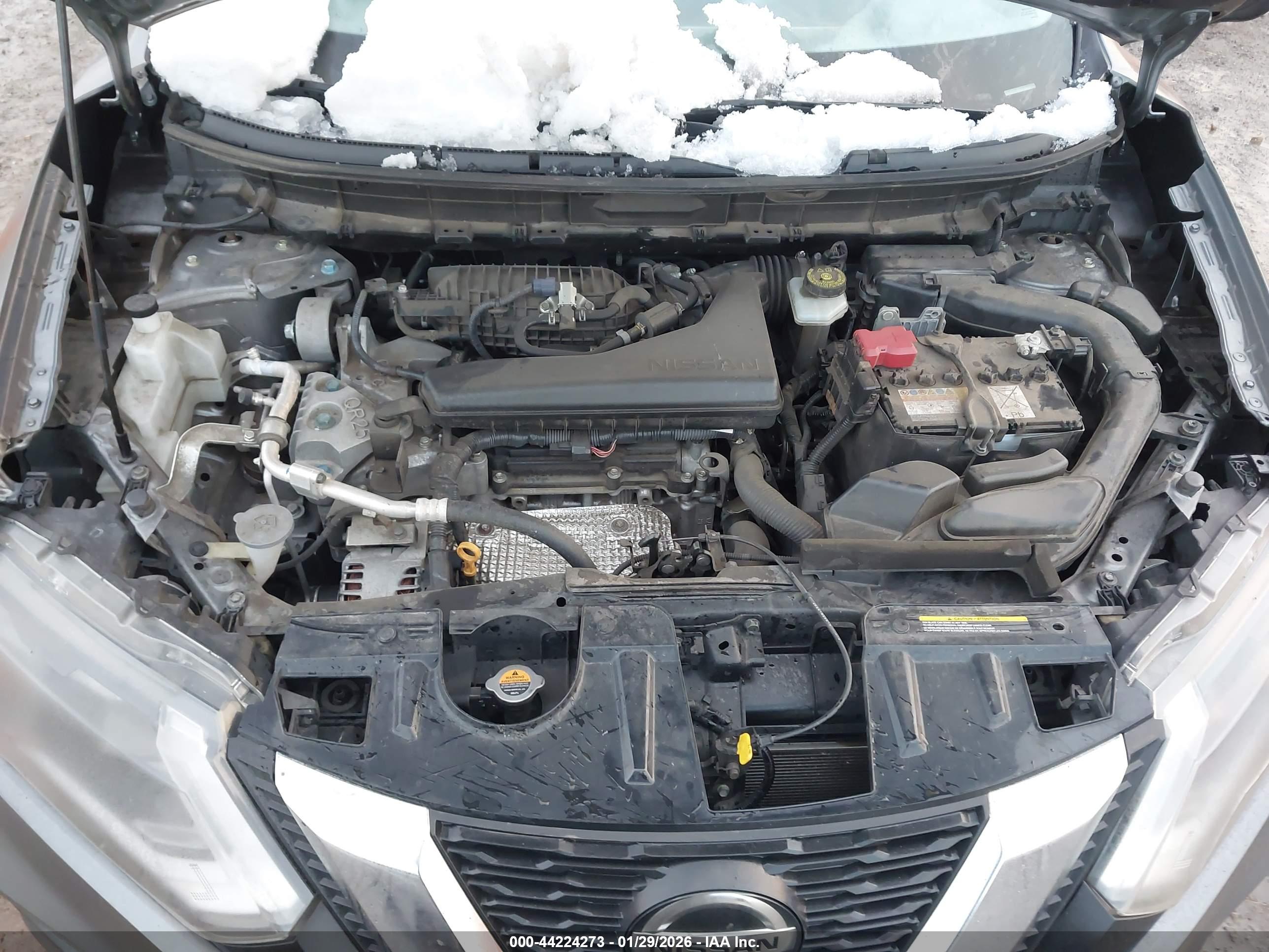 NISSAN ROGUE image 10