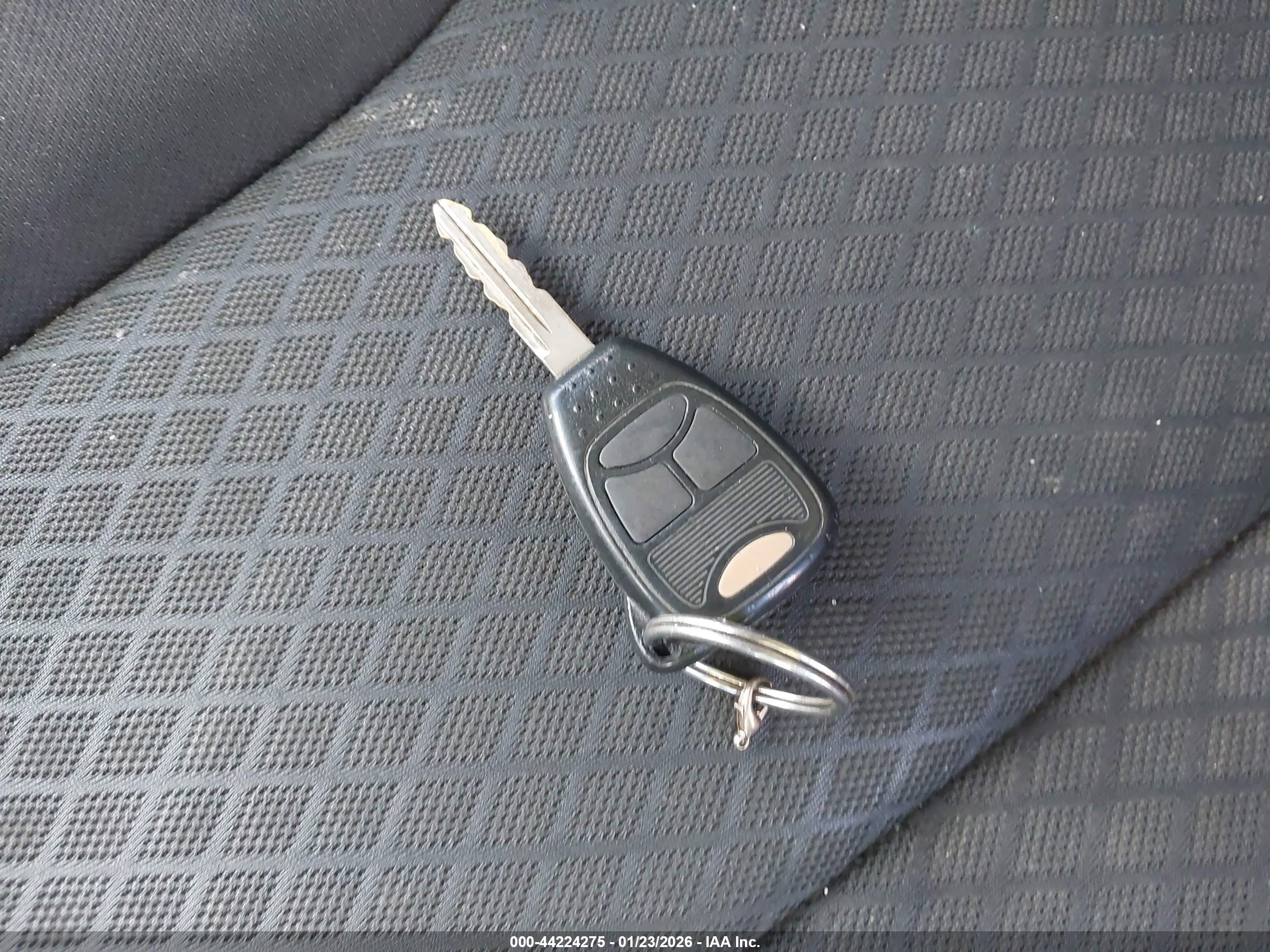 CHRYSLER PACIFICA image 11