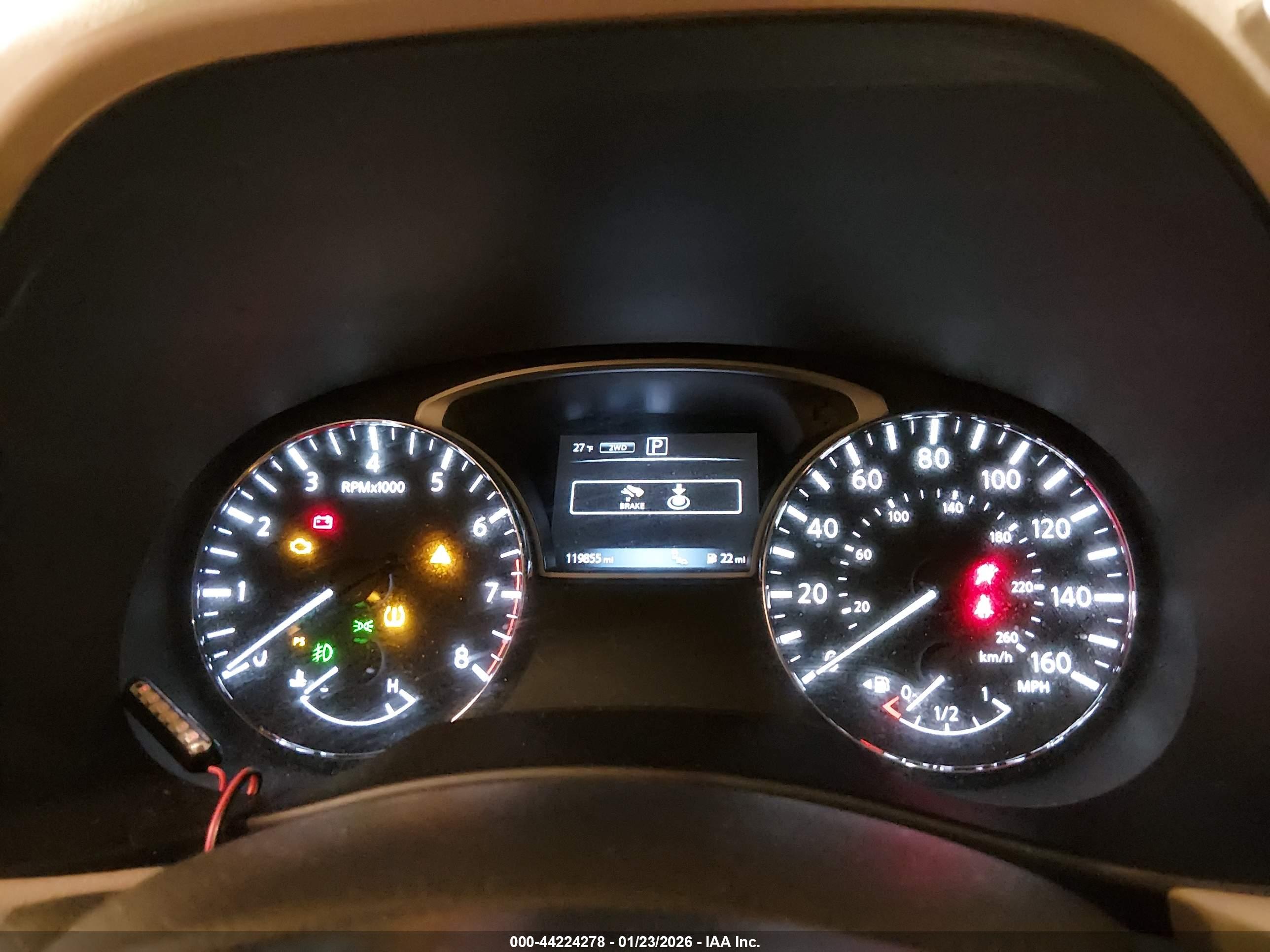 NISSAN PATHFINDER image 7