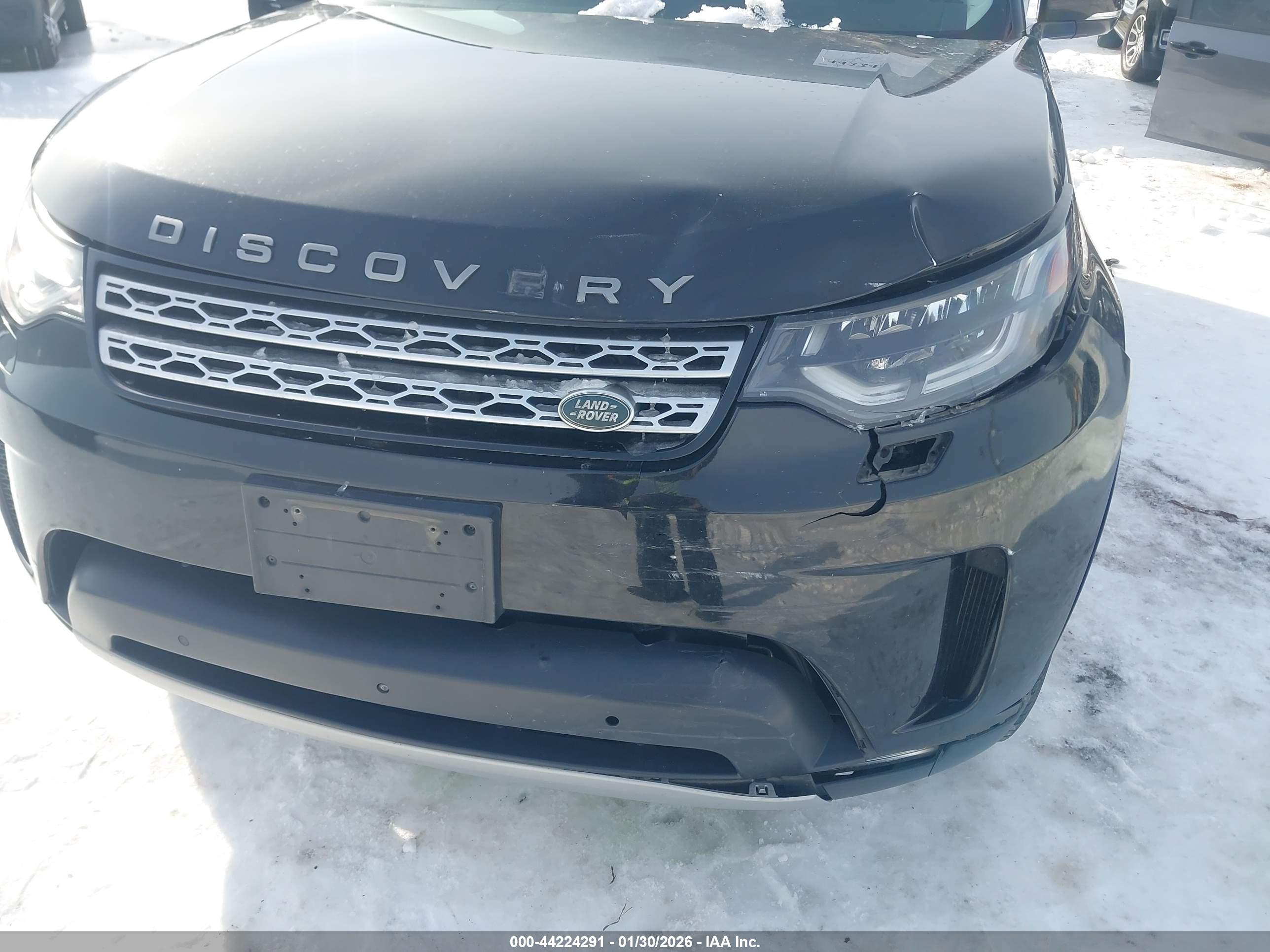 LAND ROVER image 6