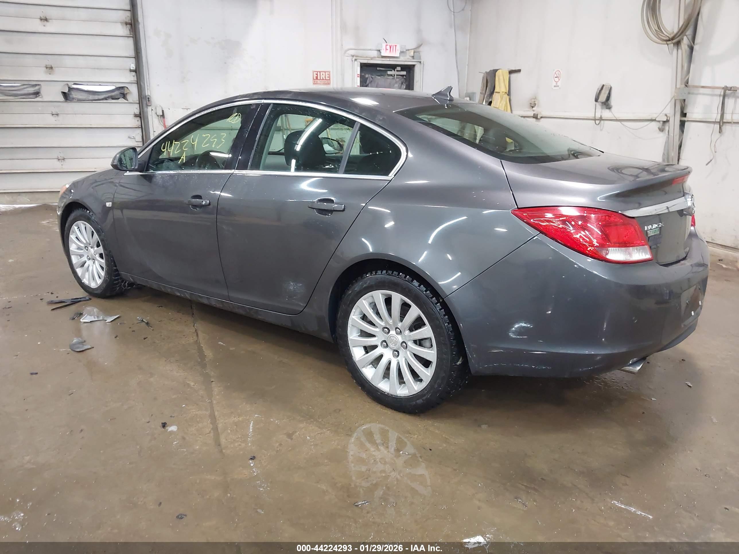 BUICK REGAL image 3