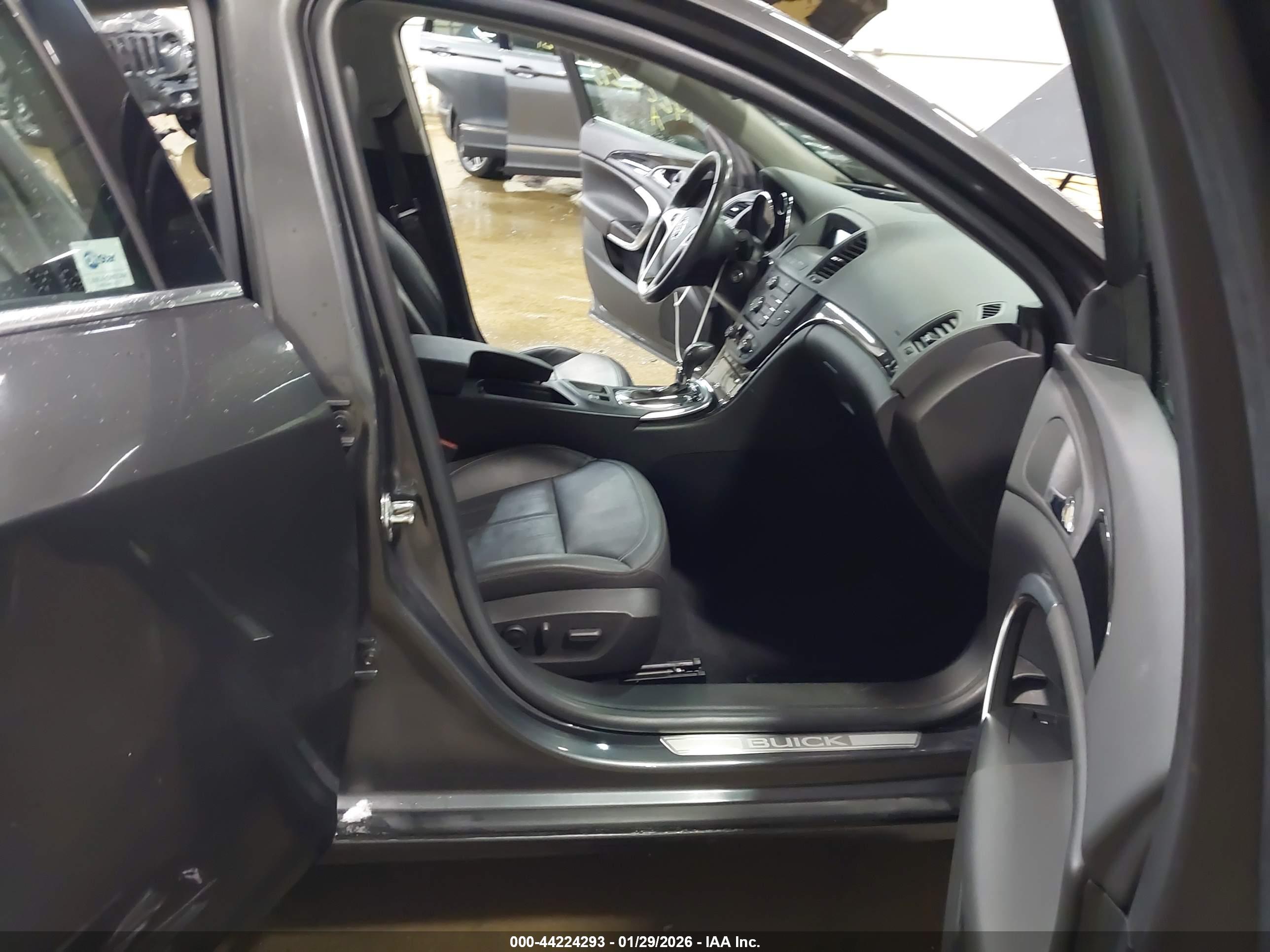 BUICK REGAL image 5