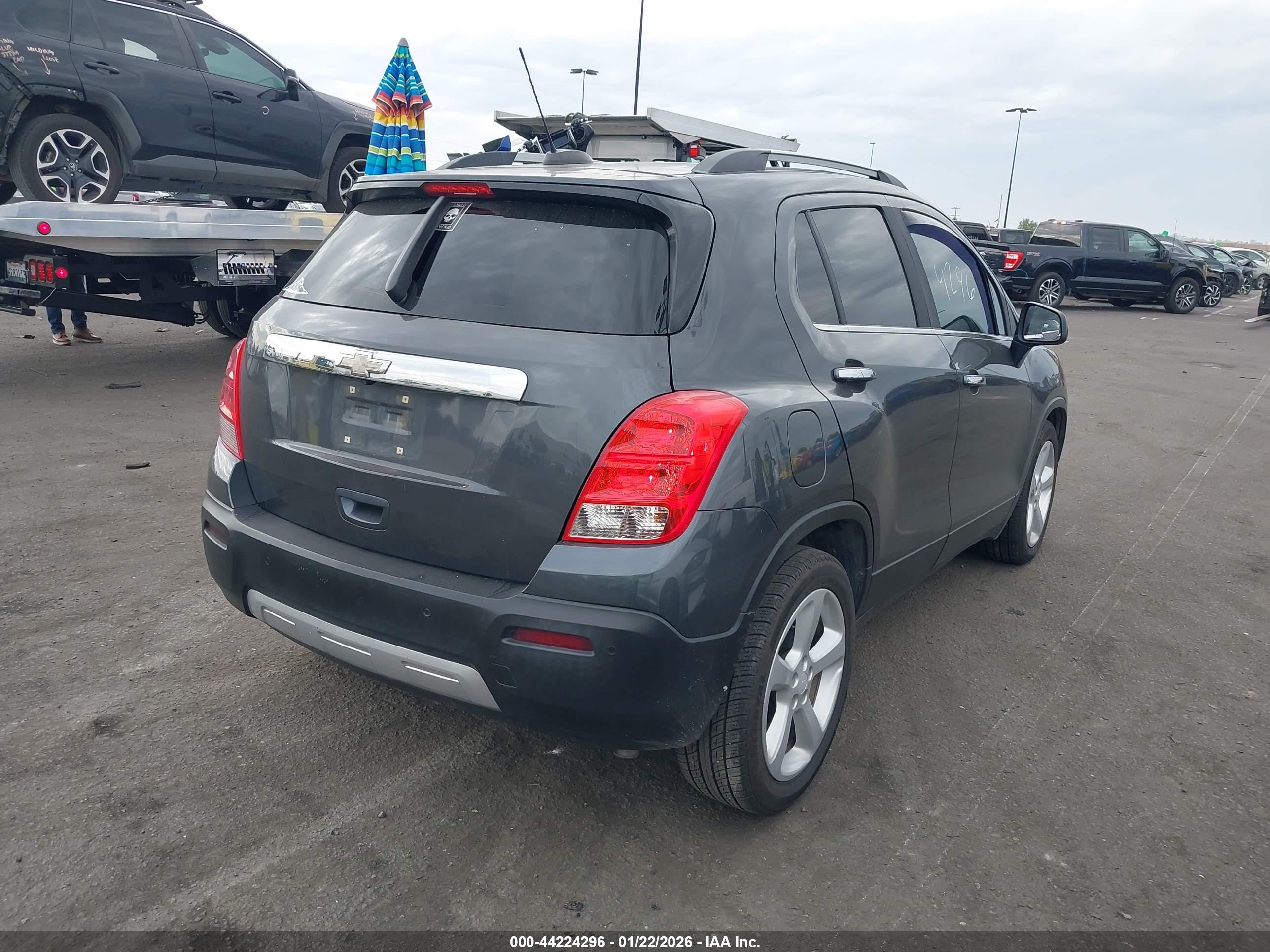 CHEVROLET TRAX image 4