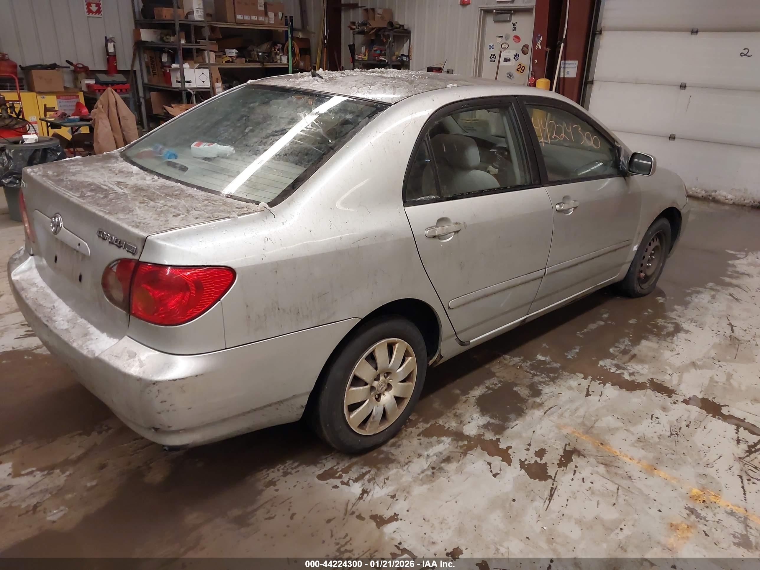 TOYOTA COROLLA image 4