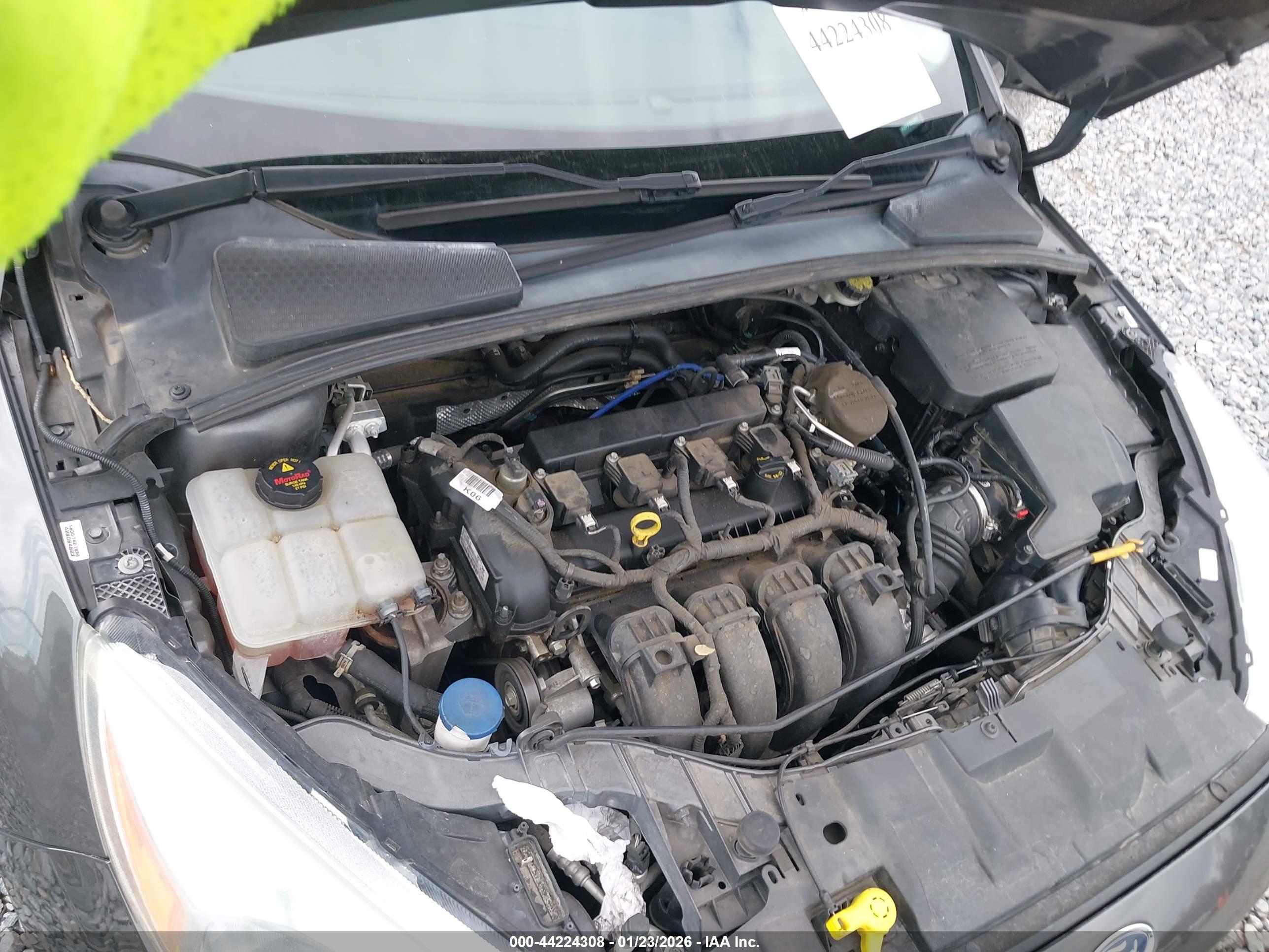 FORD FOCUS image 10