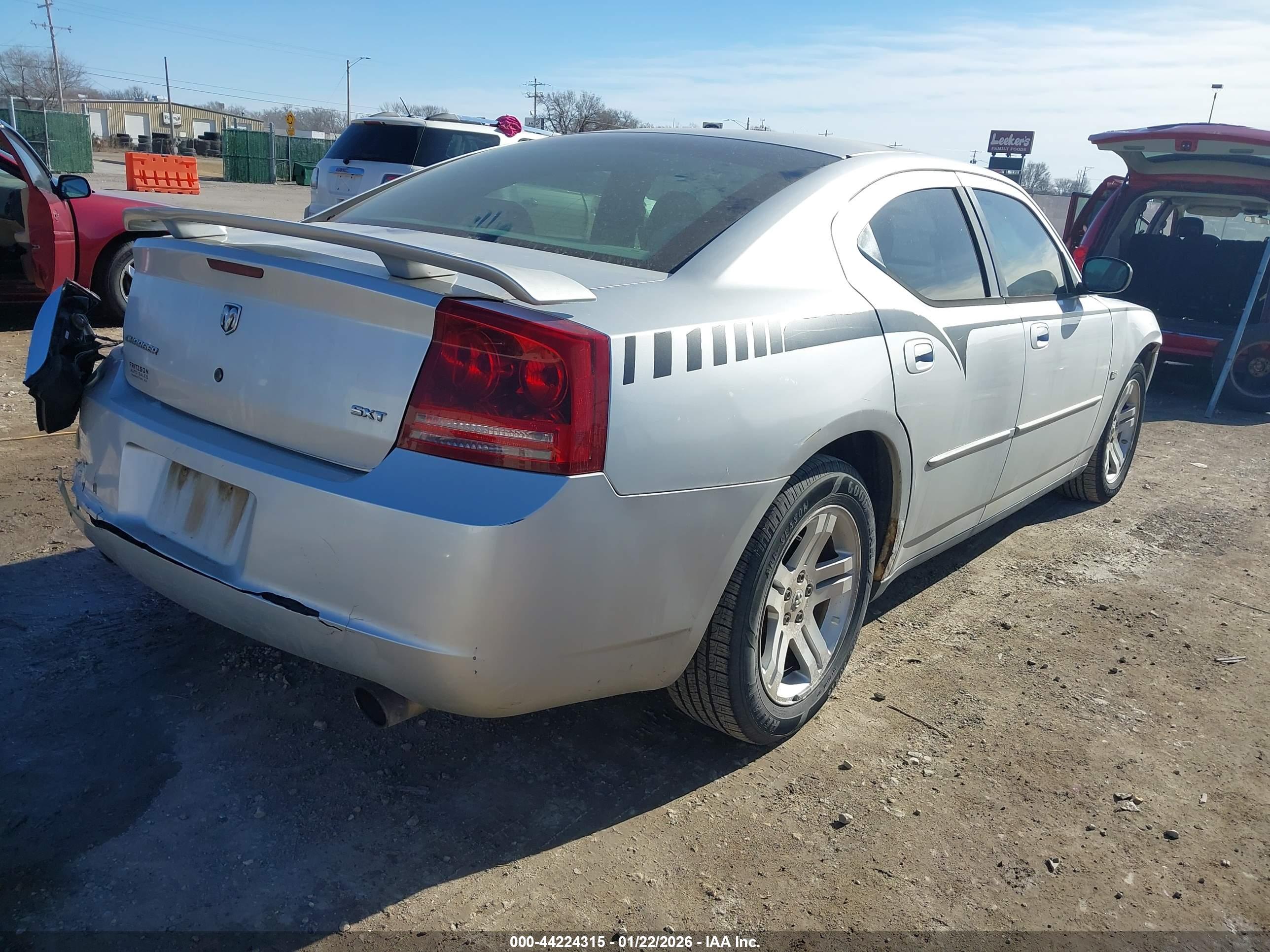 DODGE CHARGER image 4