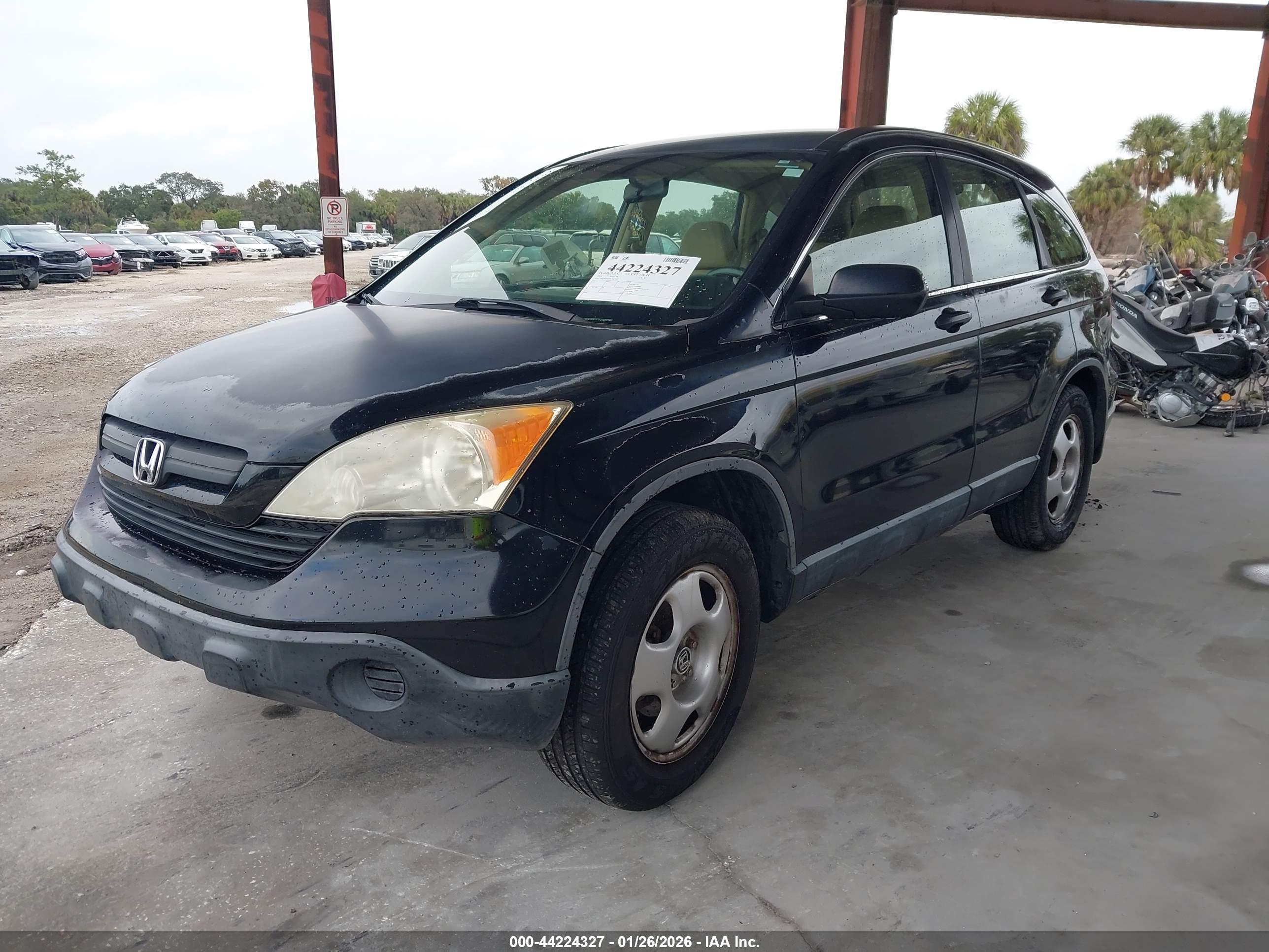 HONDA CR-V image 2