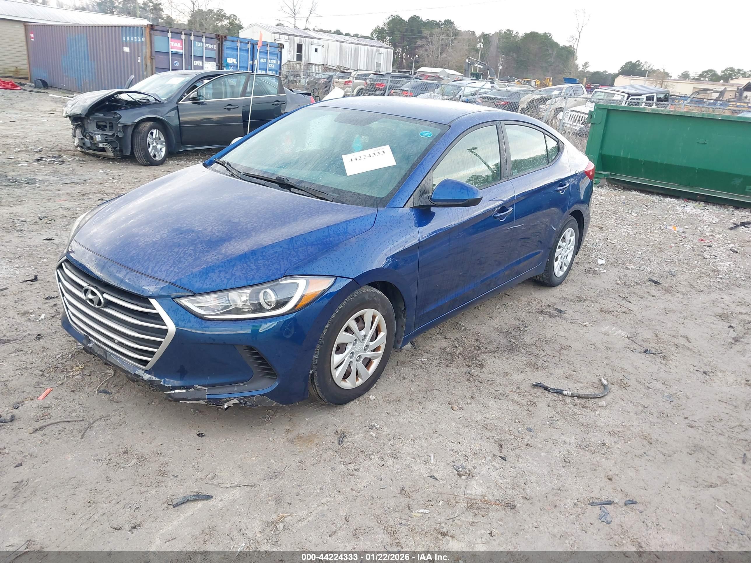 HYUNDAI ELANTRA image 2
