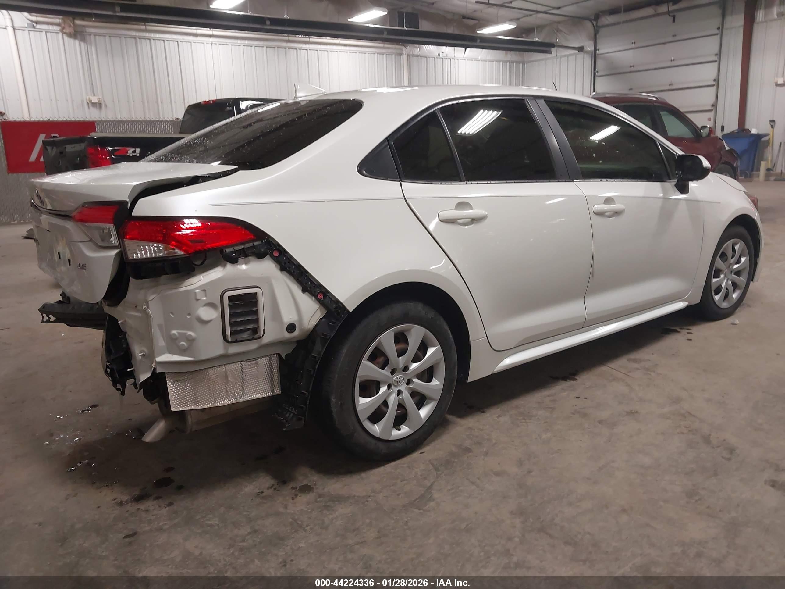 TOYOTA COROLLA image 4