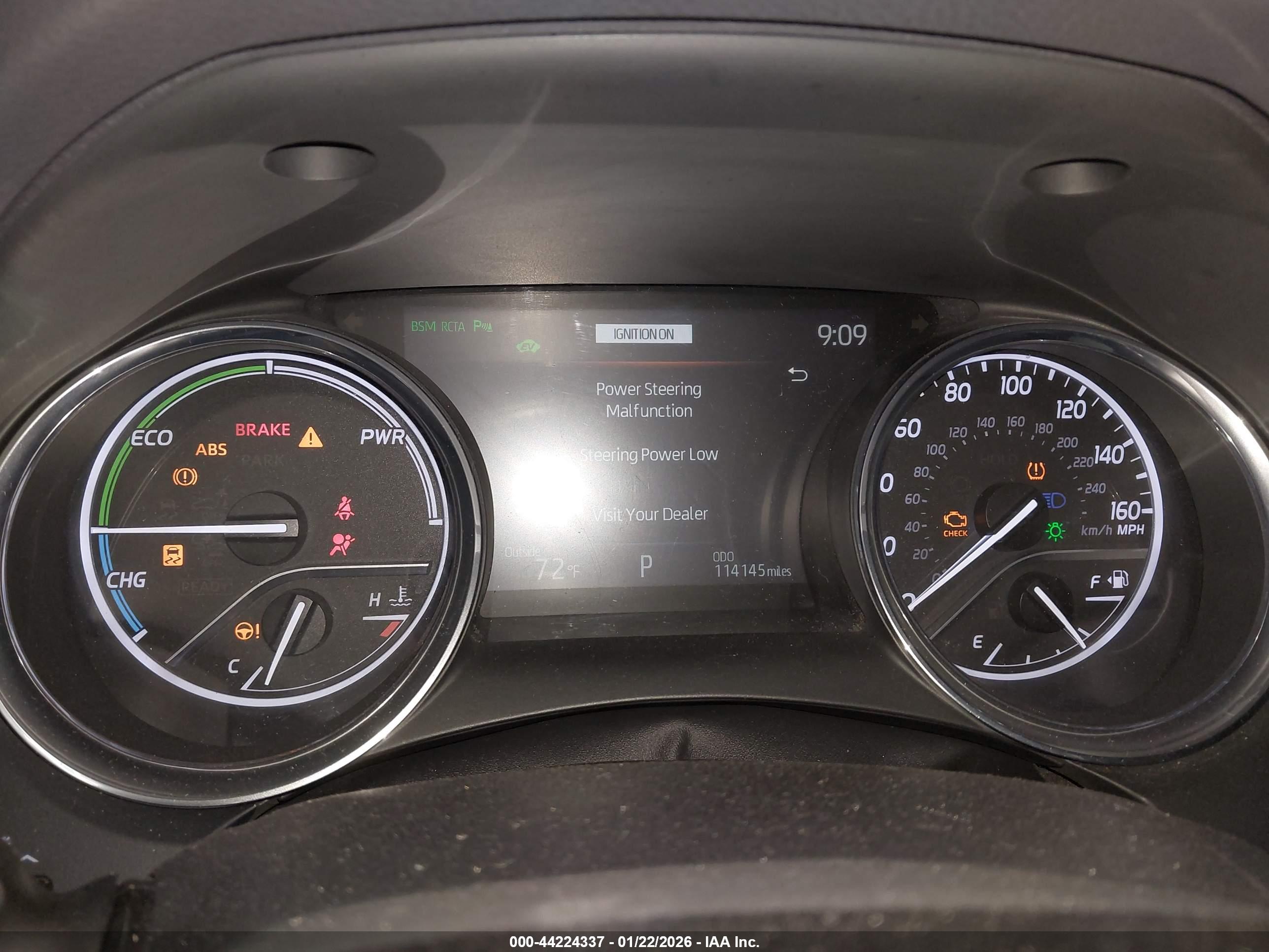 TOYOTA CAMRY image 7
