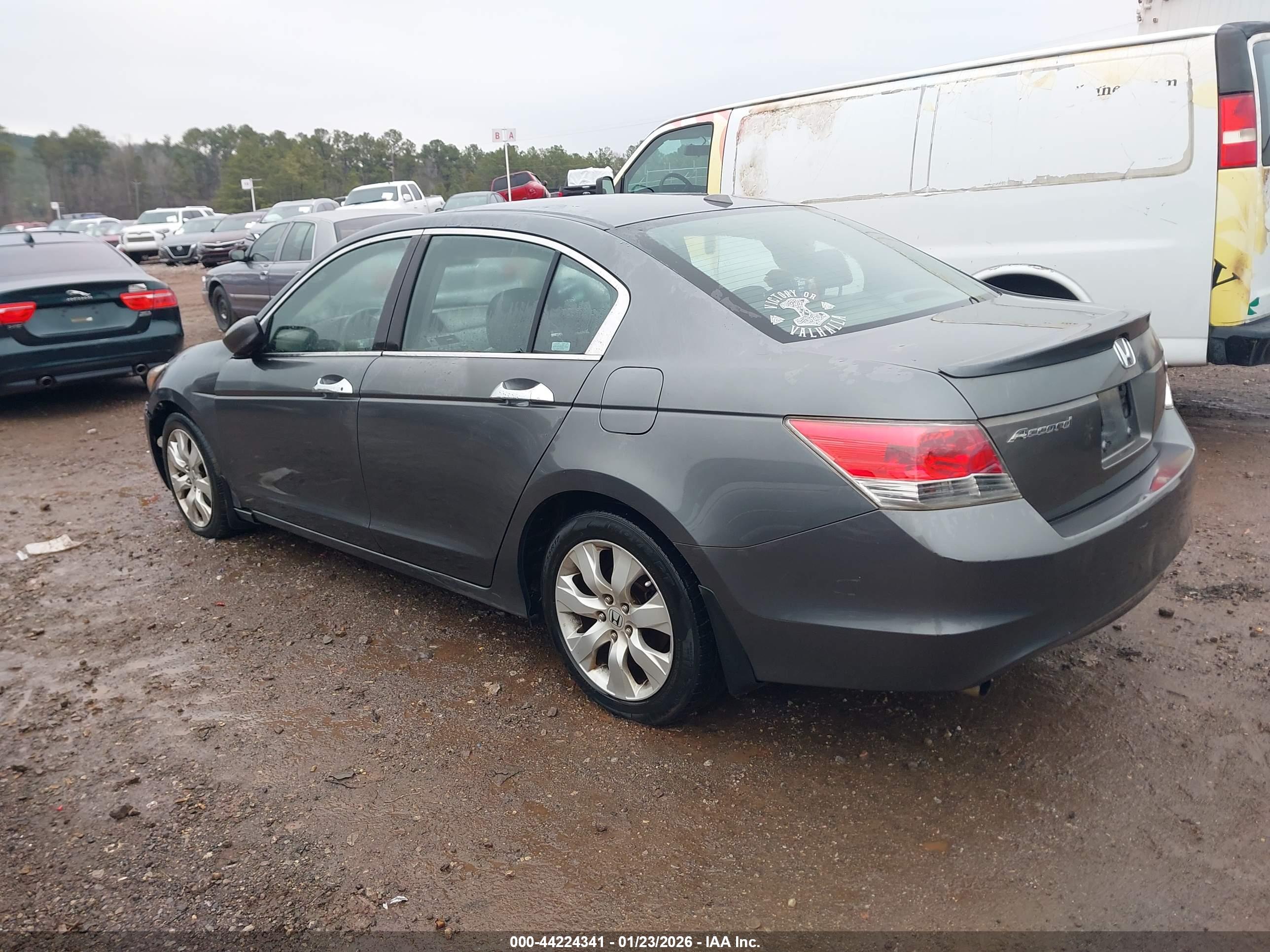 HONDA ACCORD image 3