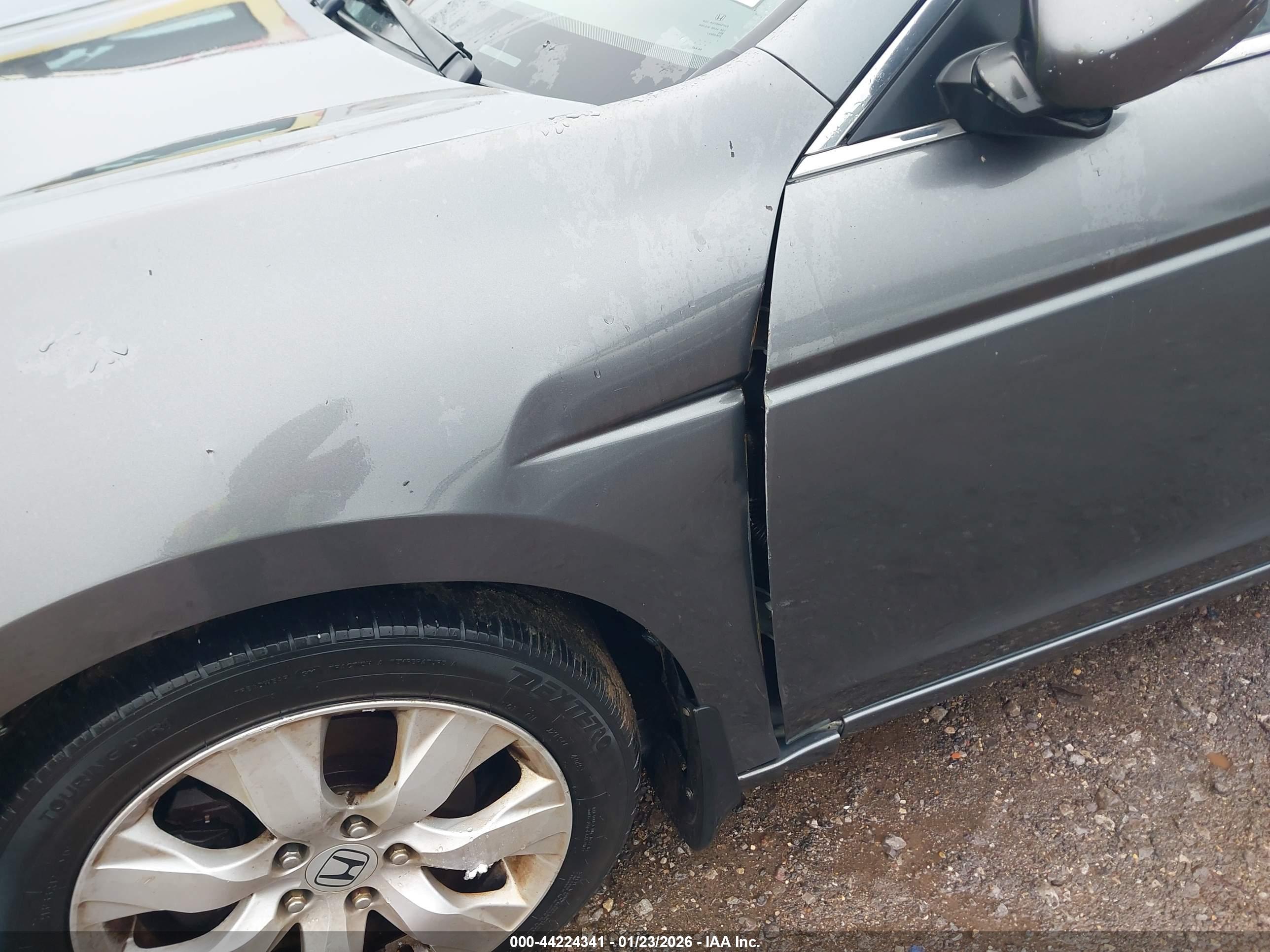 HONDA ACCORD image 6