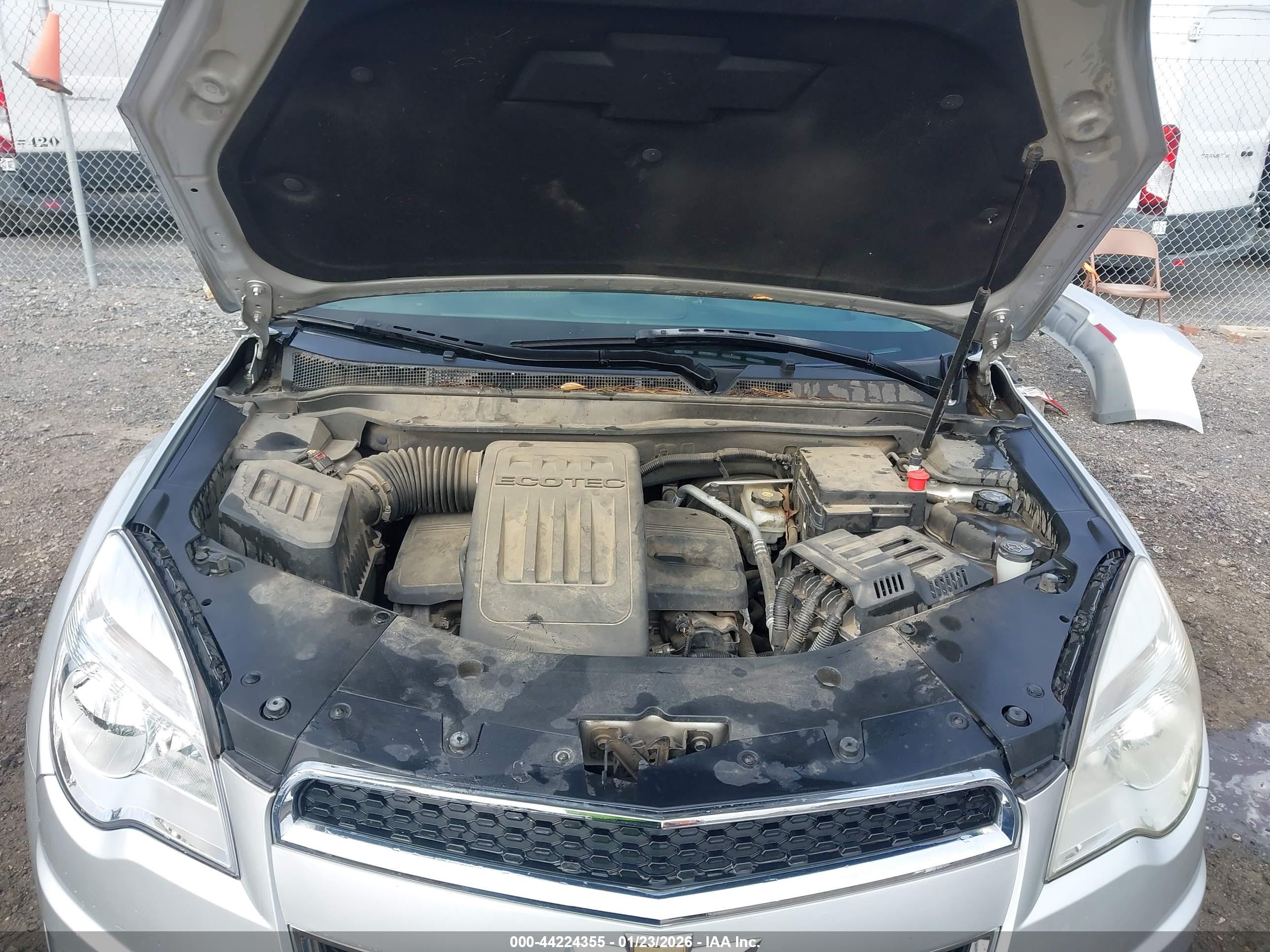 CHEVROLET EQUINOX image 10
