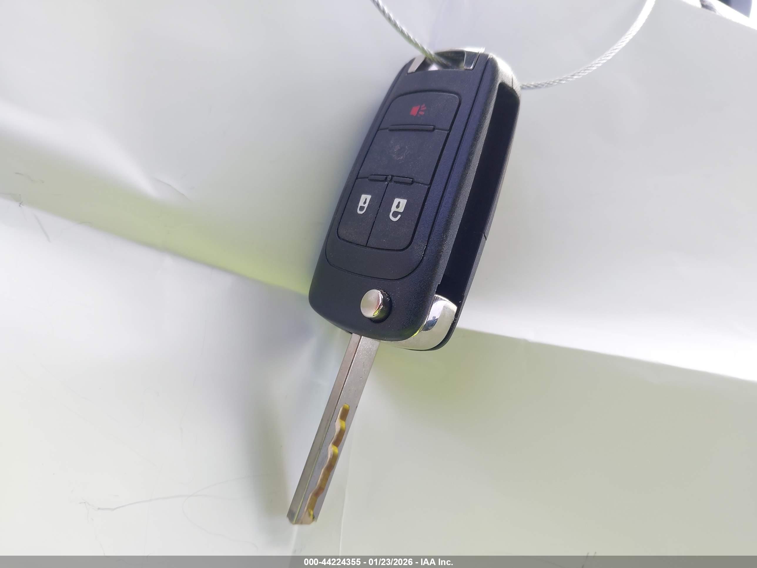 CHEVROLET EQUINOX image 11