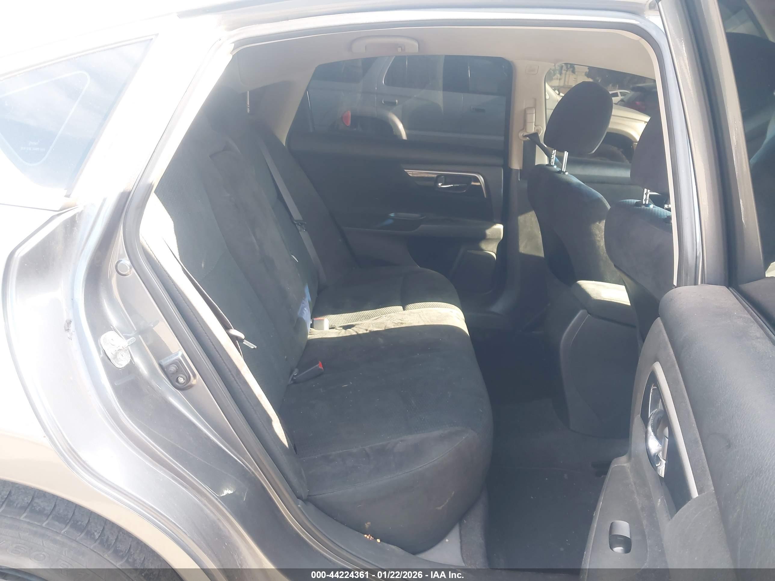 NISSAN ALTIMA image 8