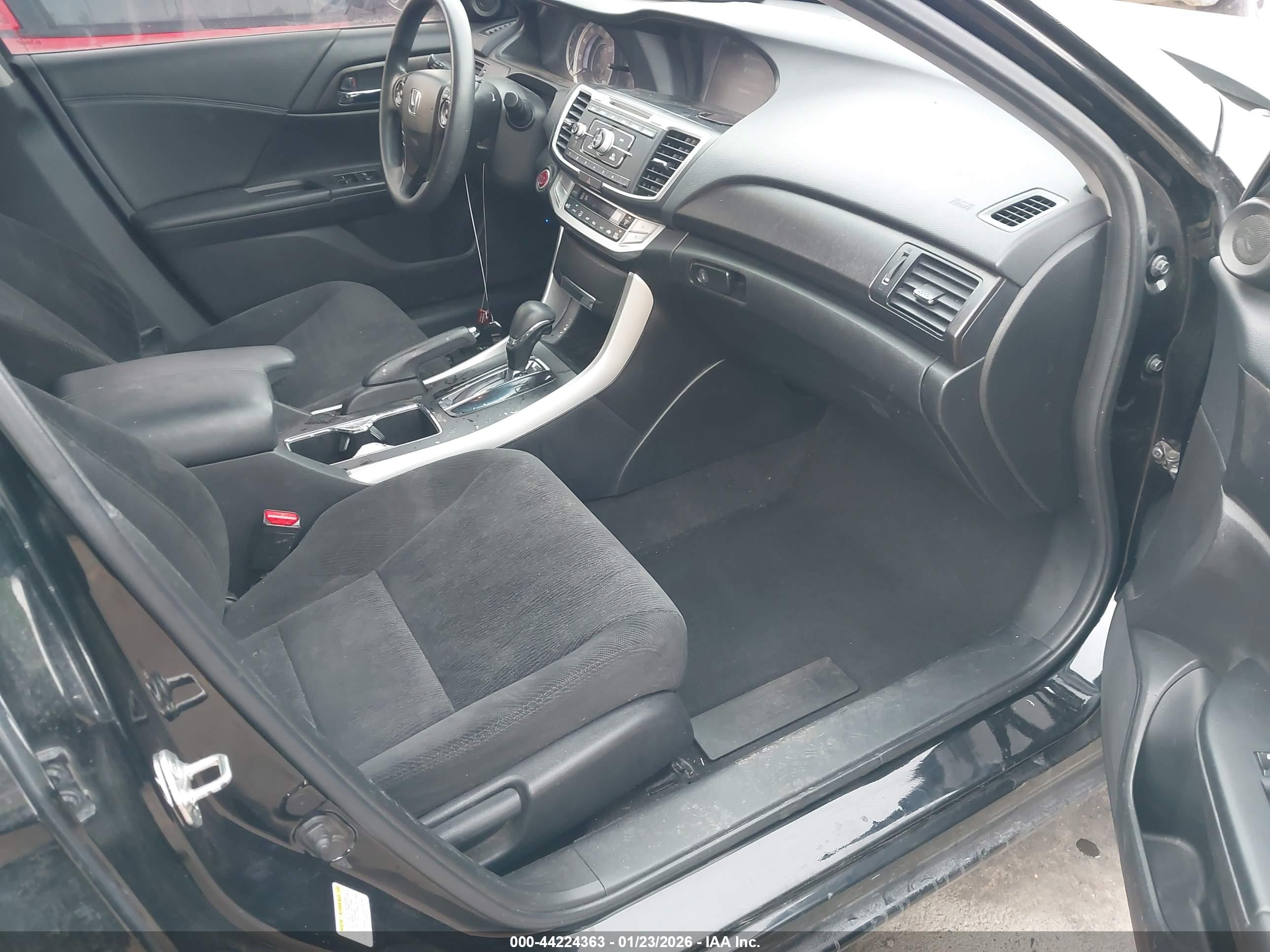 HONDA ACCORD image 5
