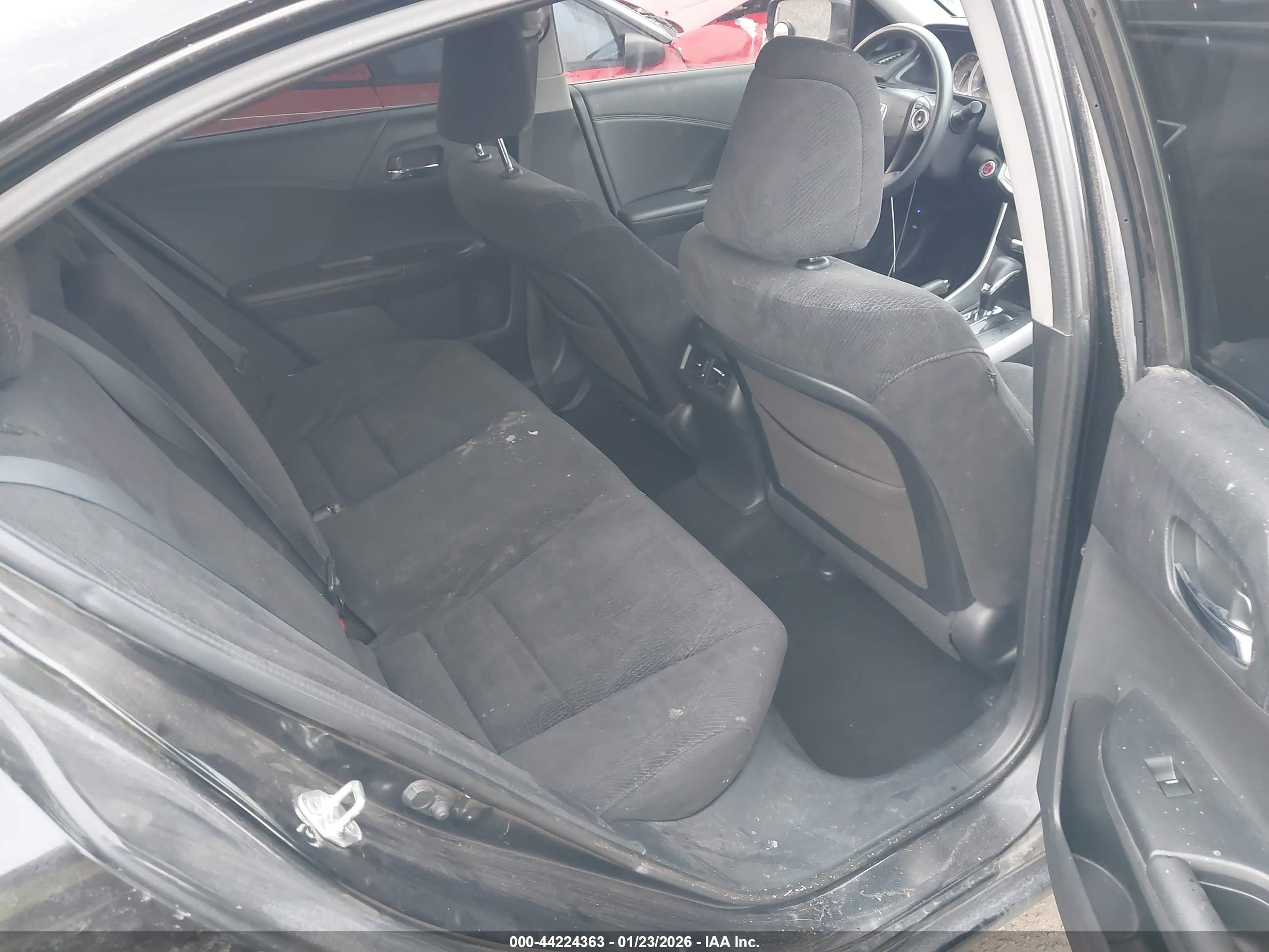 HONDA ACCORD image 8
