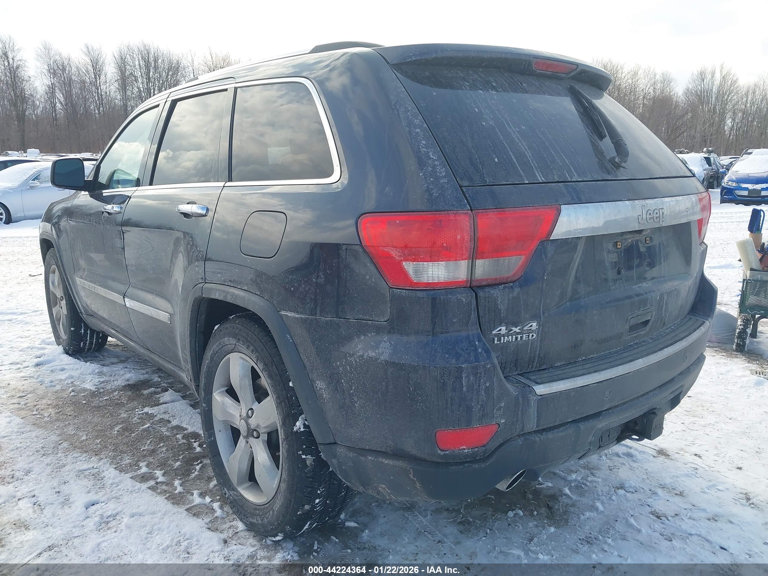 JEEP GRAND image 3