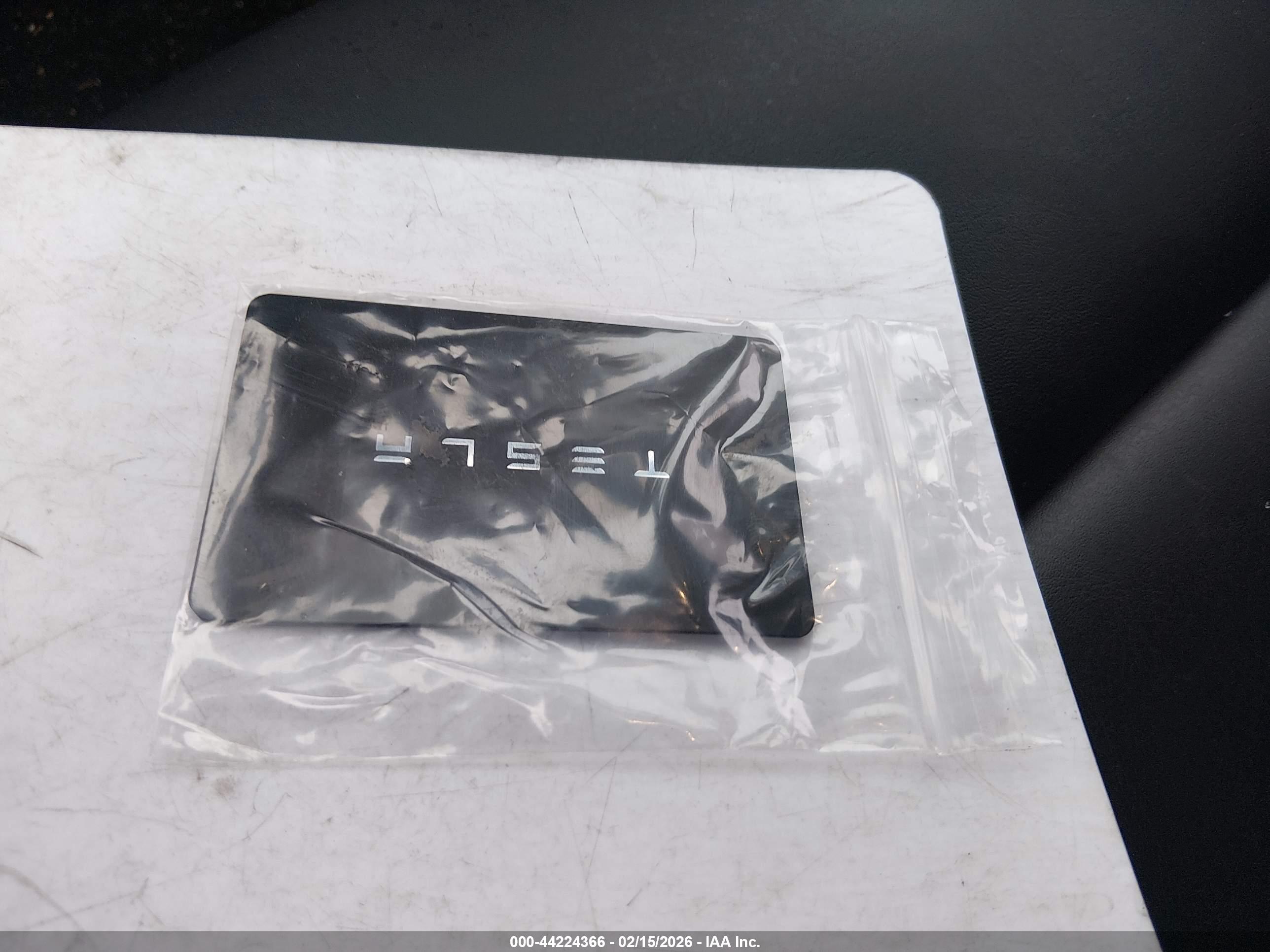 TESLA MODEL image 11