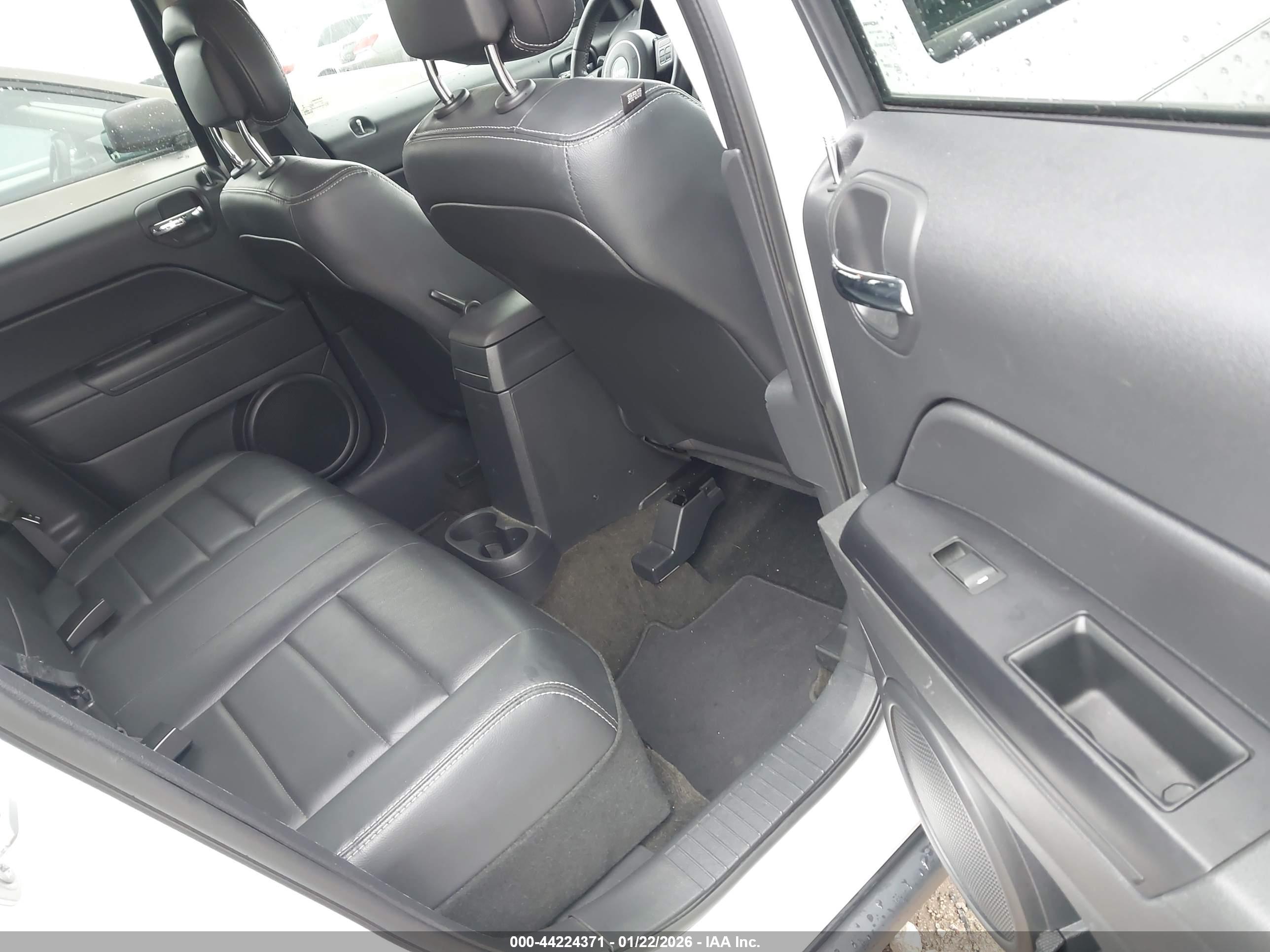 JEEP PATRIOT image 8