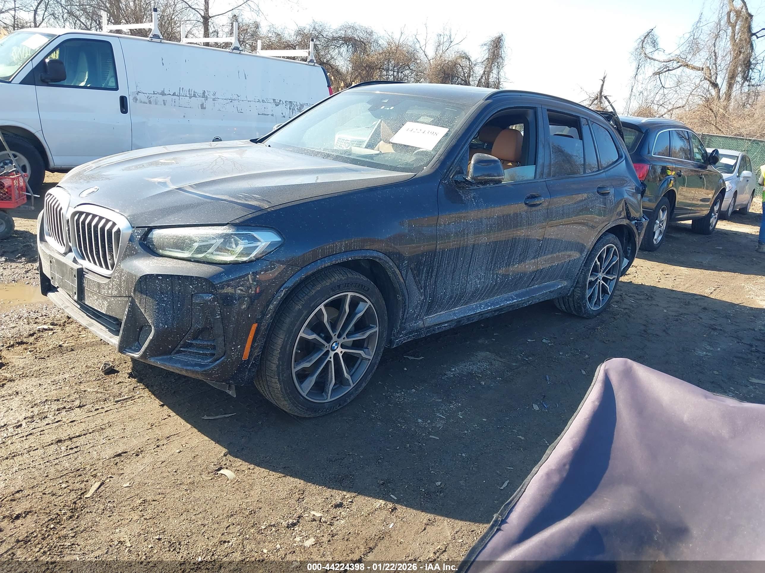 BMW X3 image 2