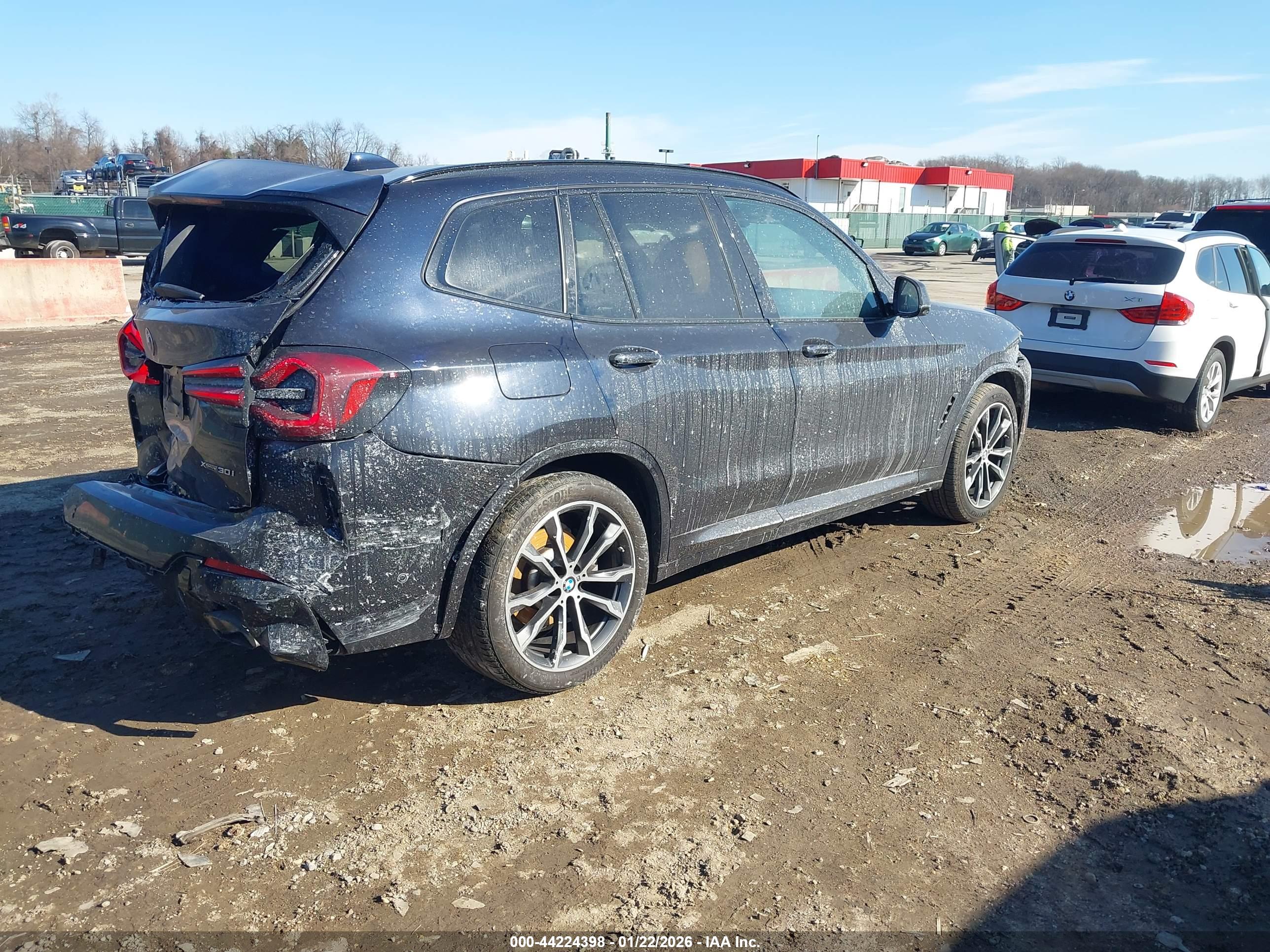 BMW X3 image 4