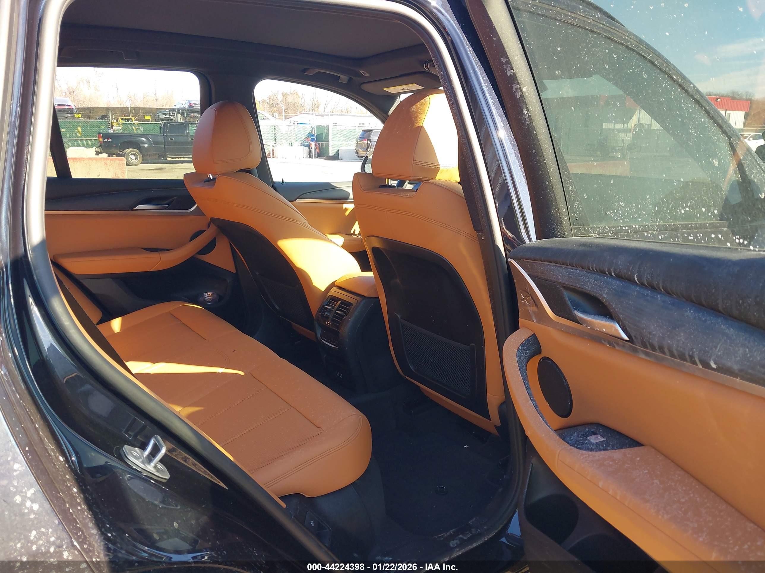 BMW X3 image 8