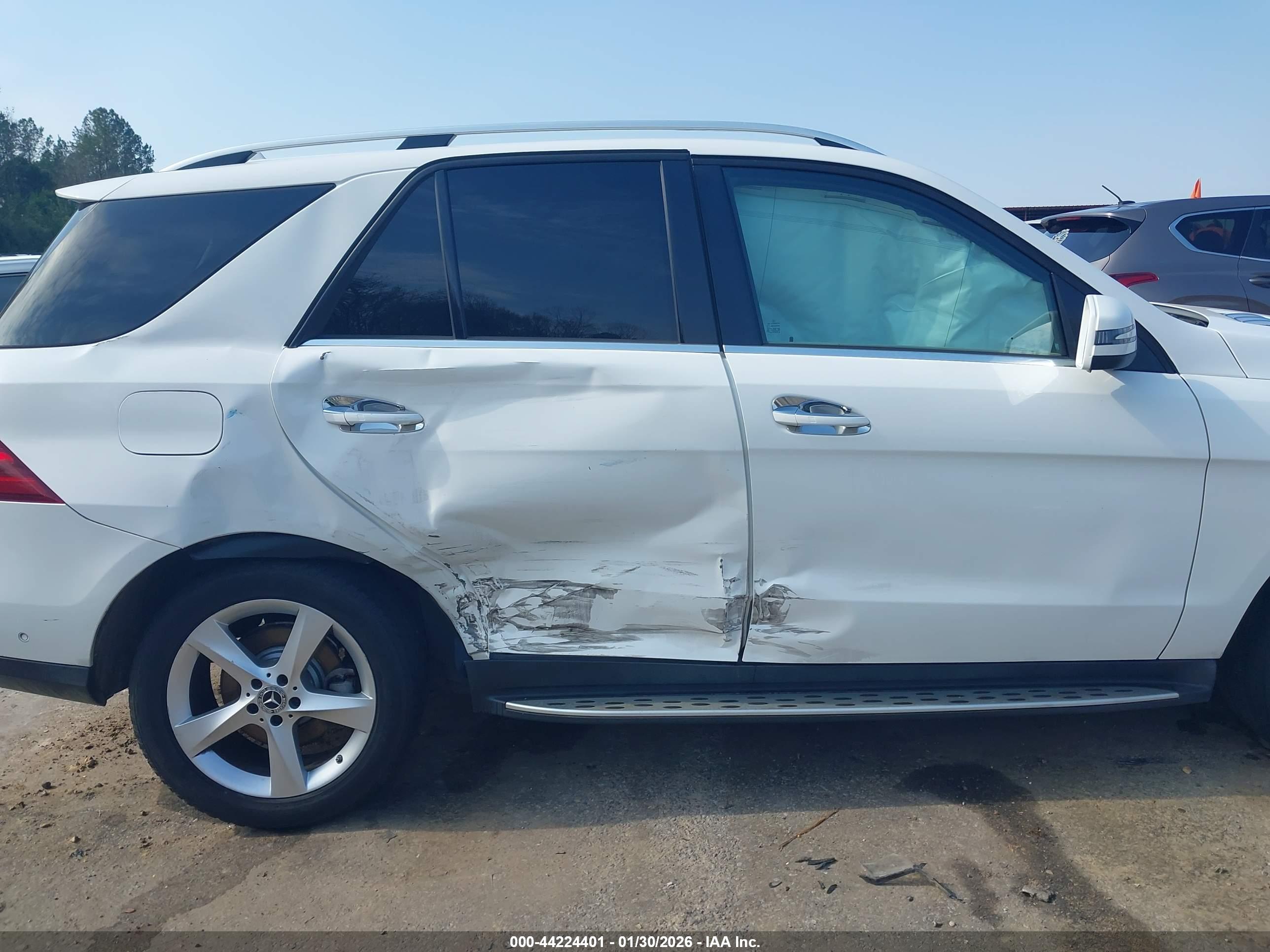 MERCEDES-BENZ GLE image 6