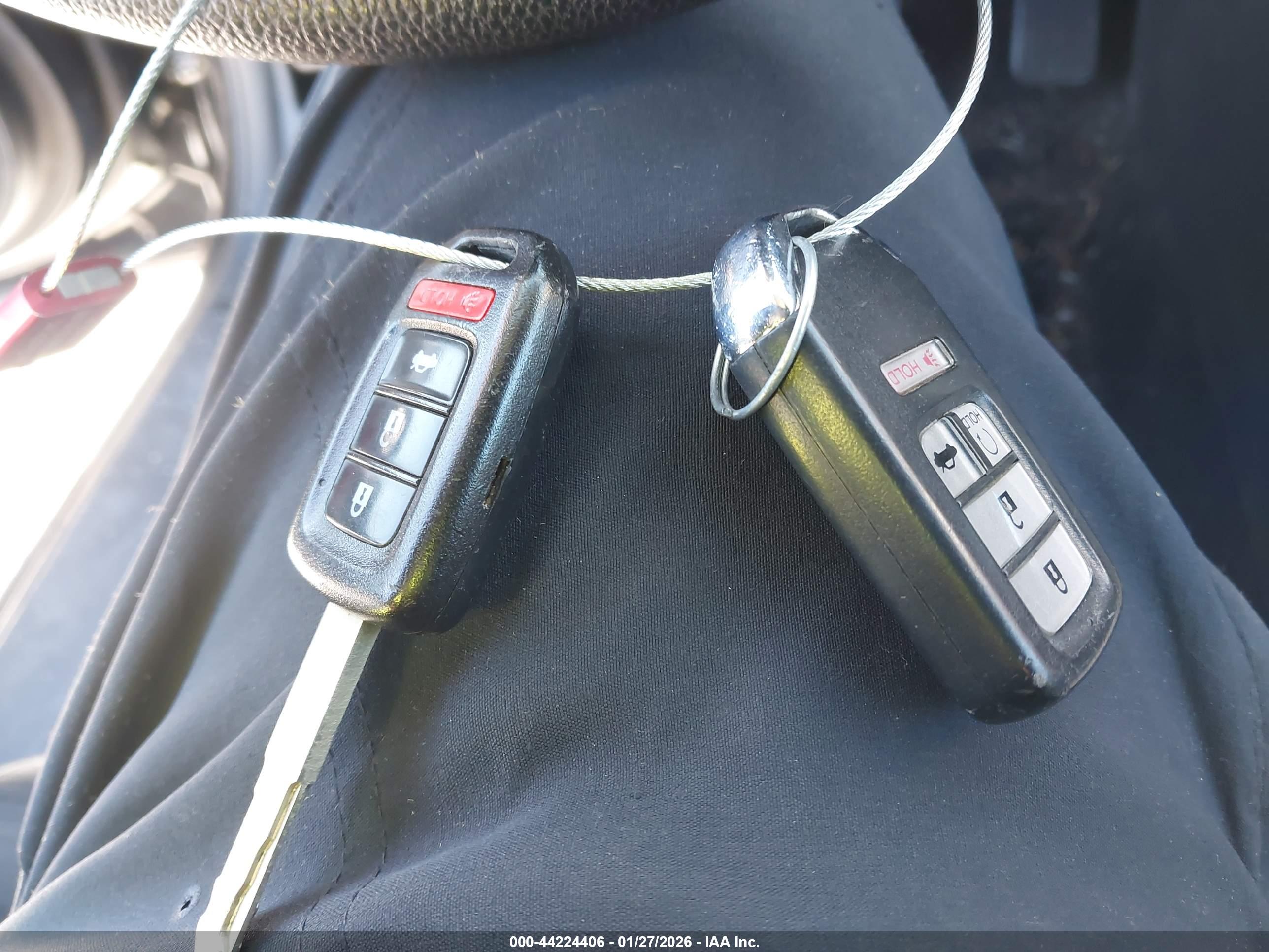 HONDA ACCORD image 11