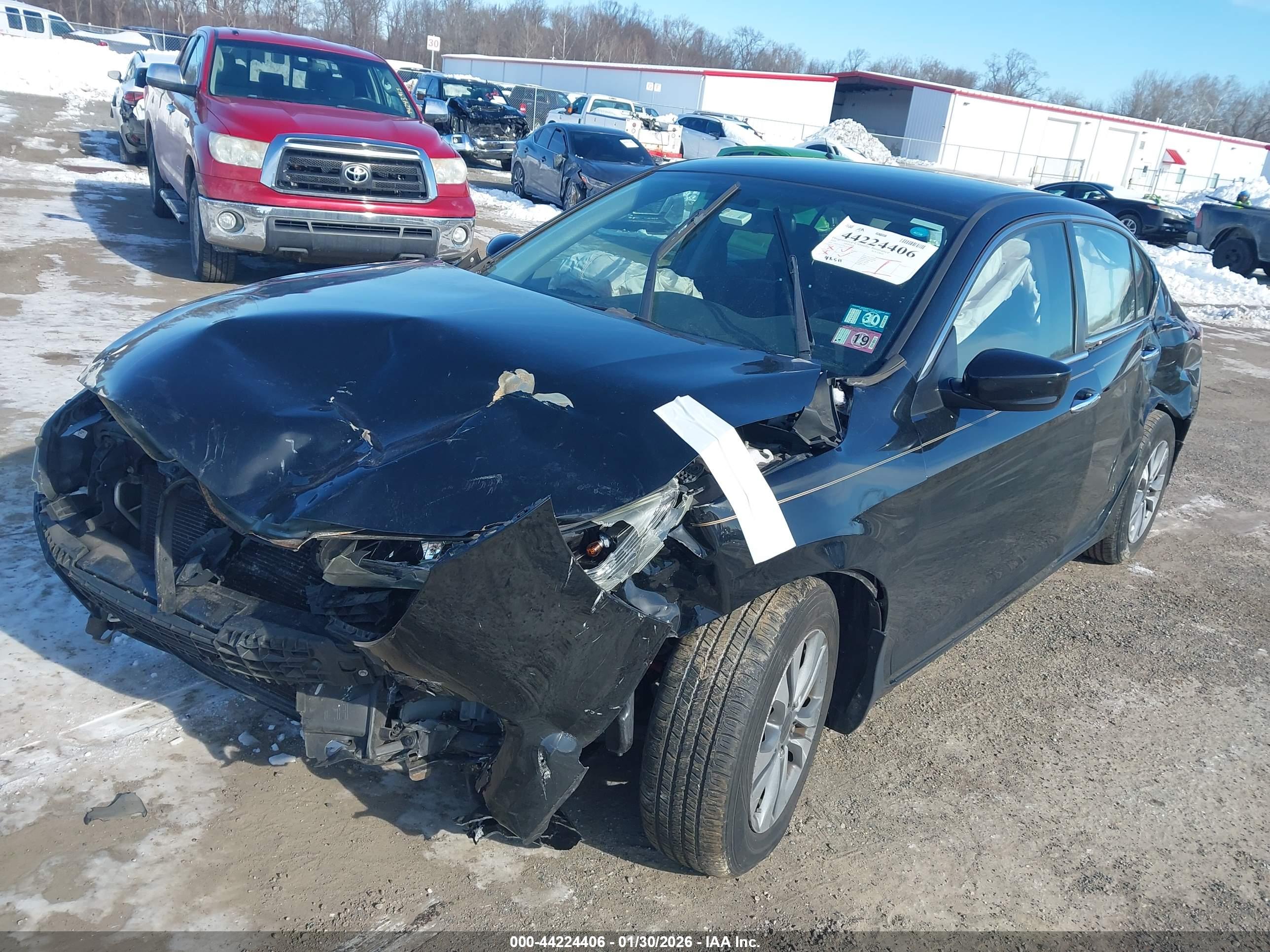 HONDA ACCORD image 2