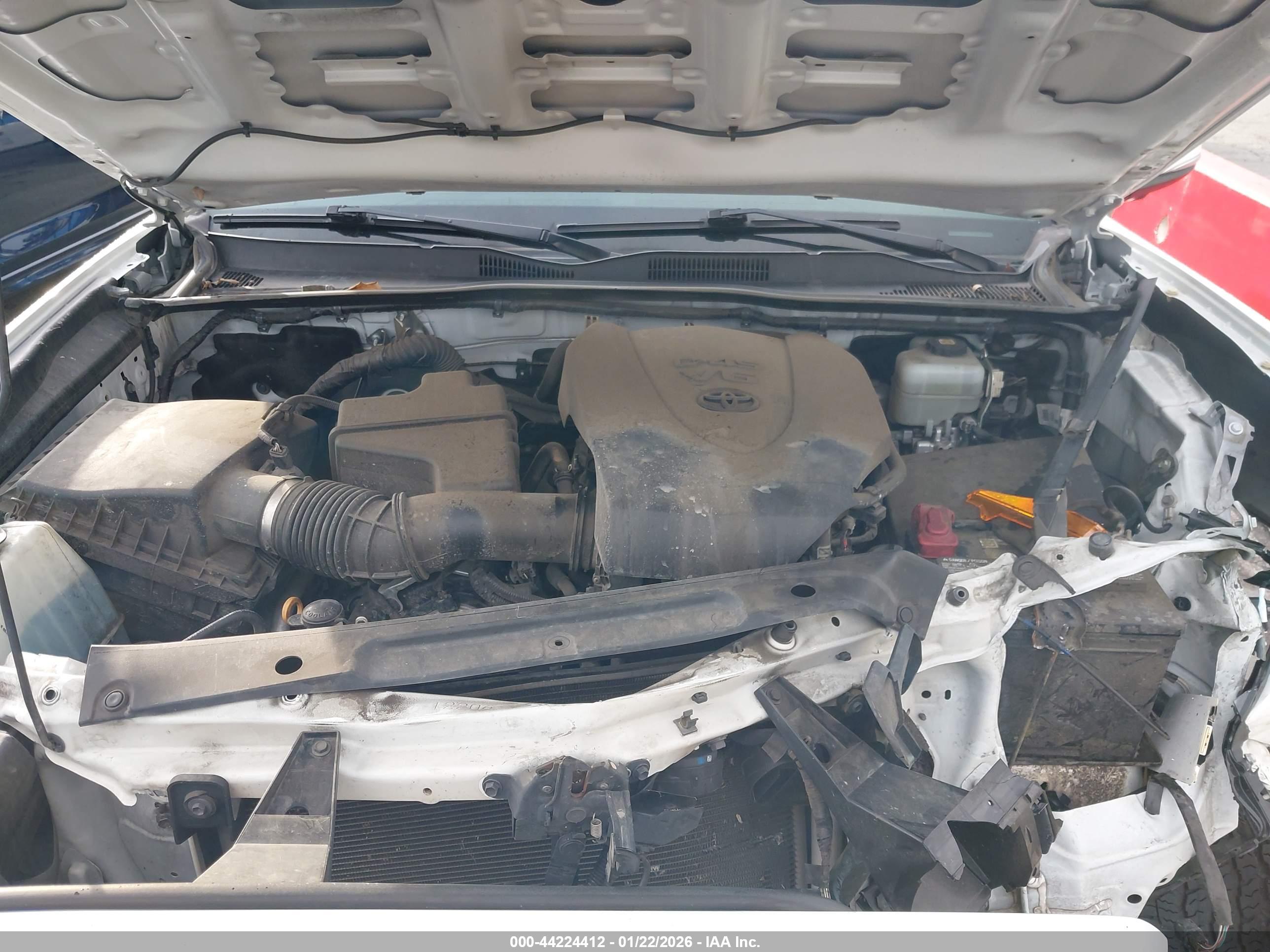 TOYOTA TACOMA image 10