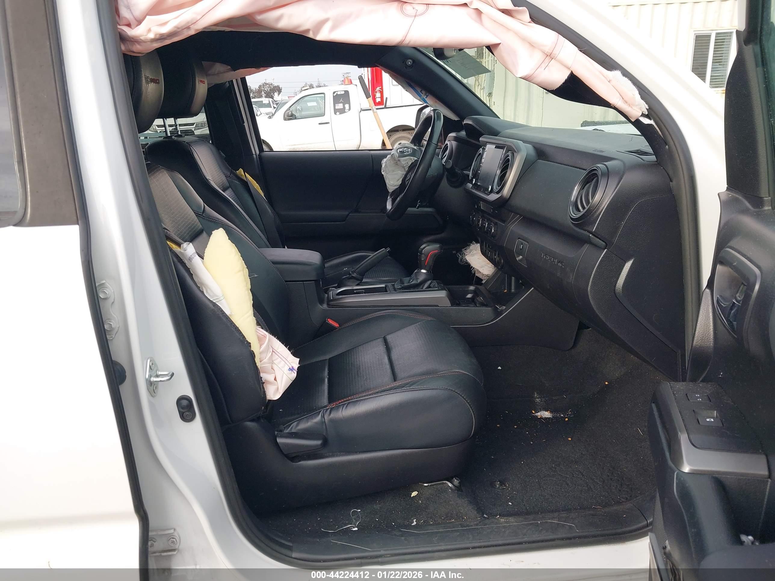 TOYOTA TACOMA image 5