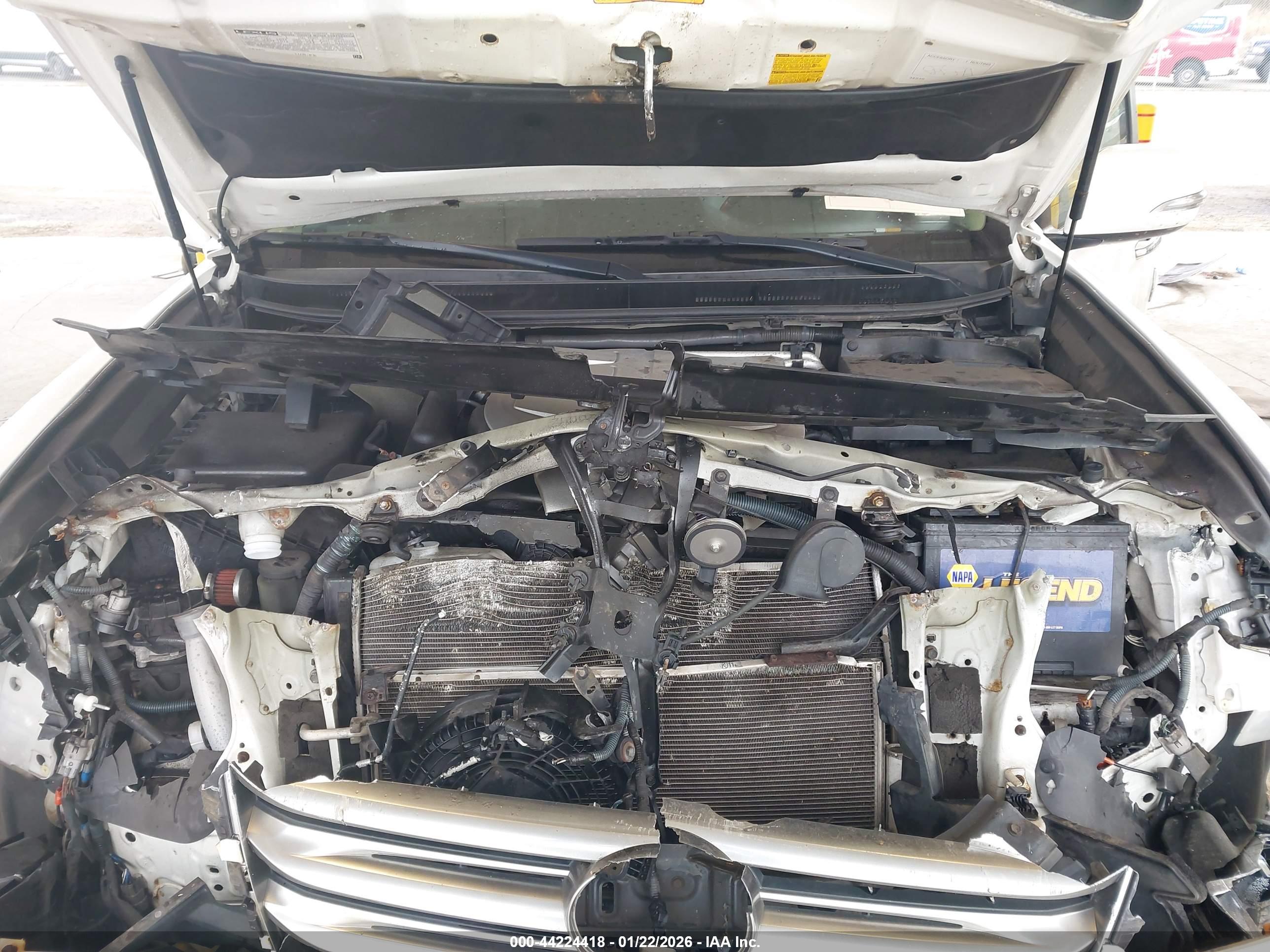 LEXUS GX image 10