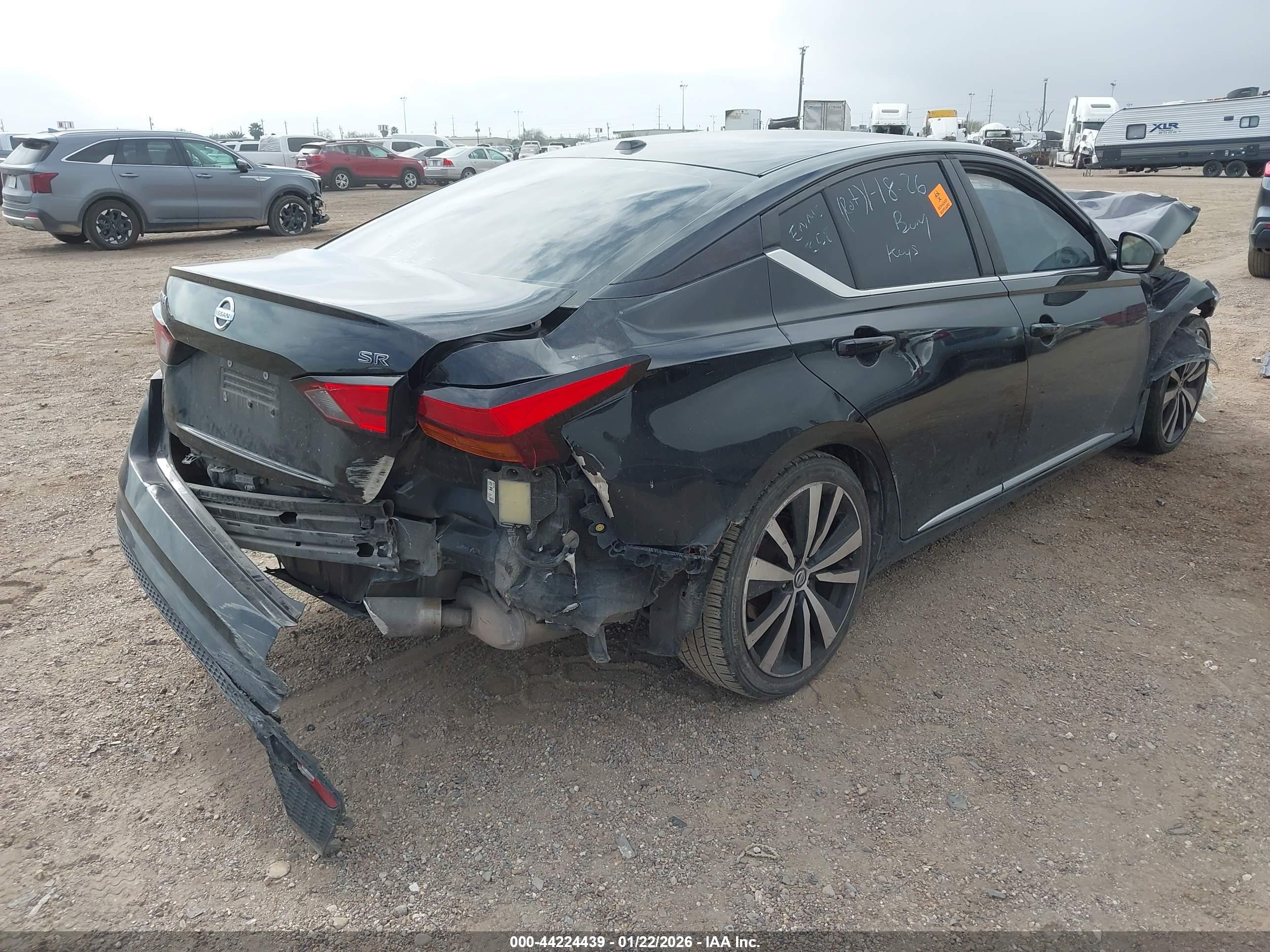 NISSAN ALTIMA image 4