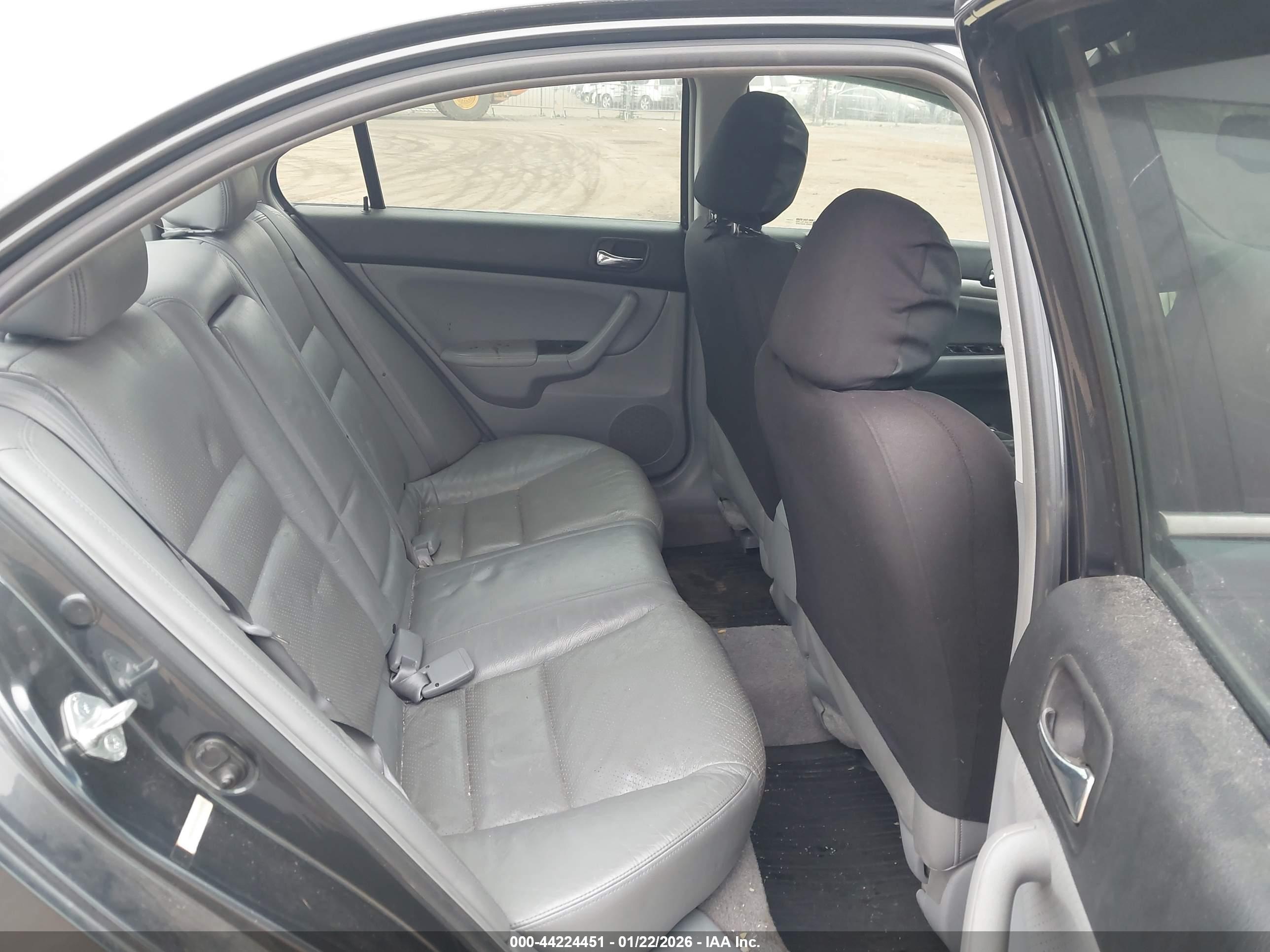 ACURA TSX image 8