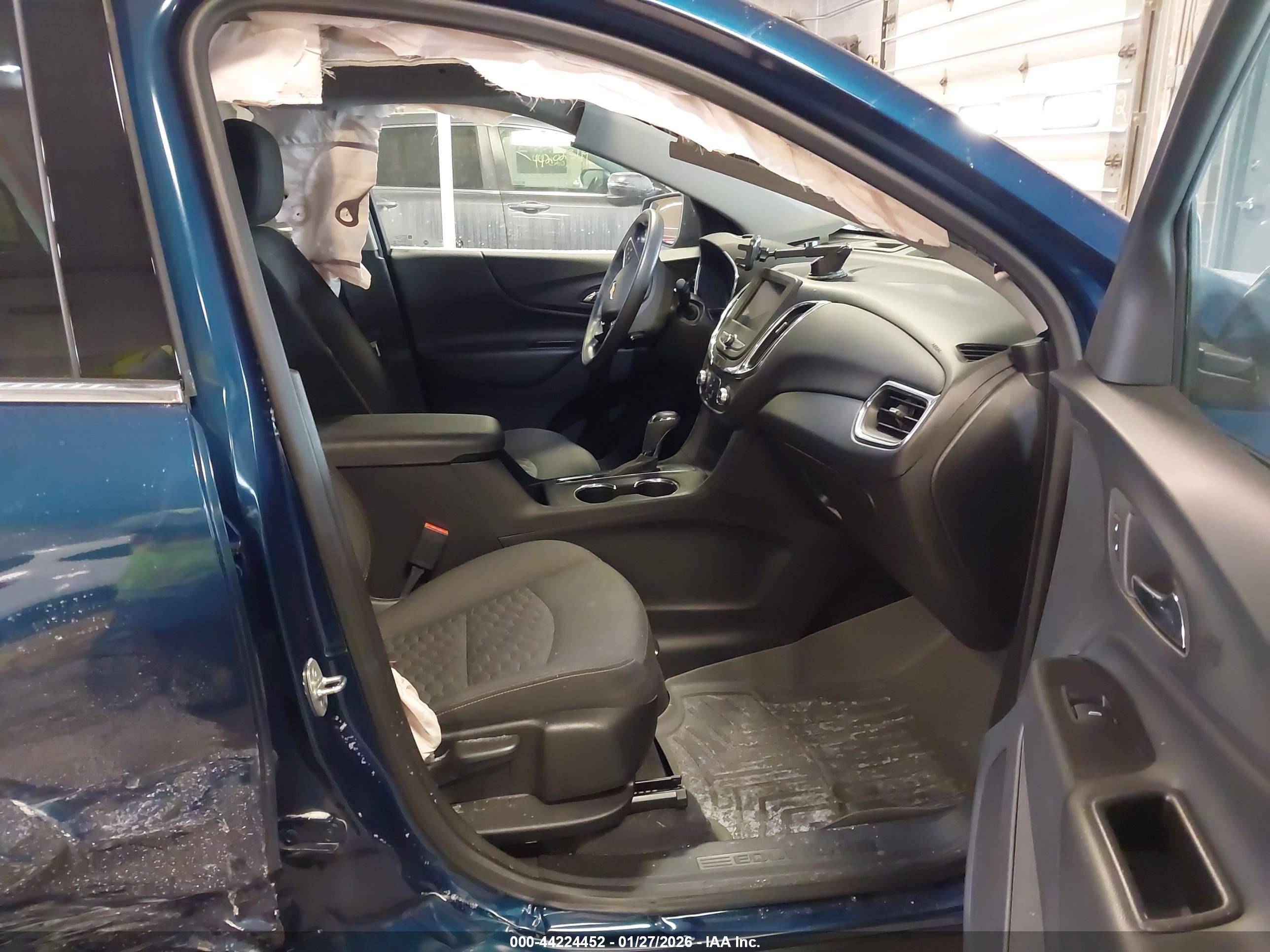 CHEVROLET EQUINOX image 5