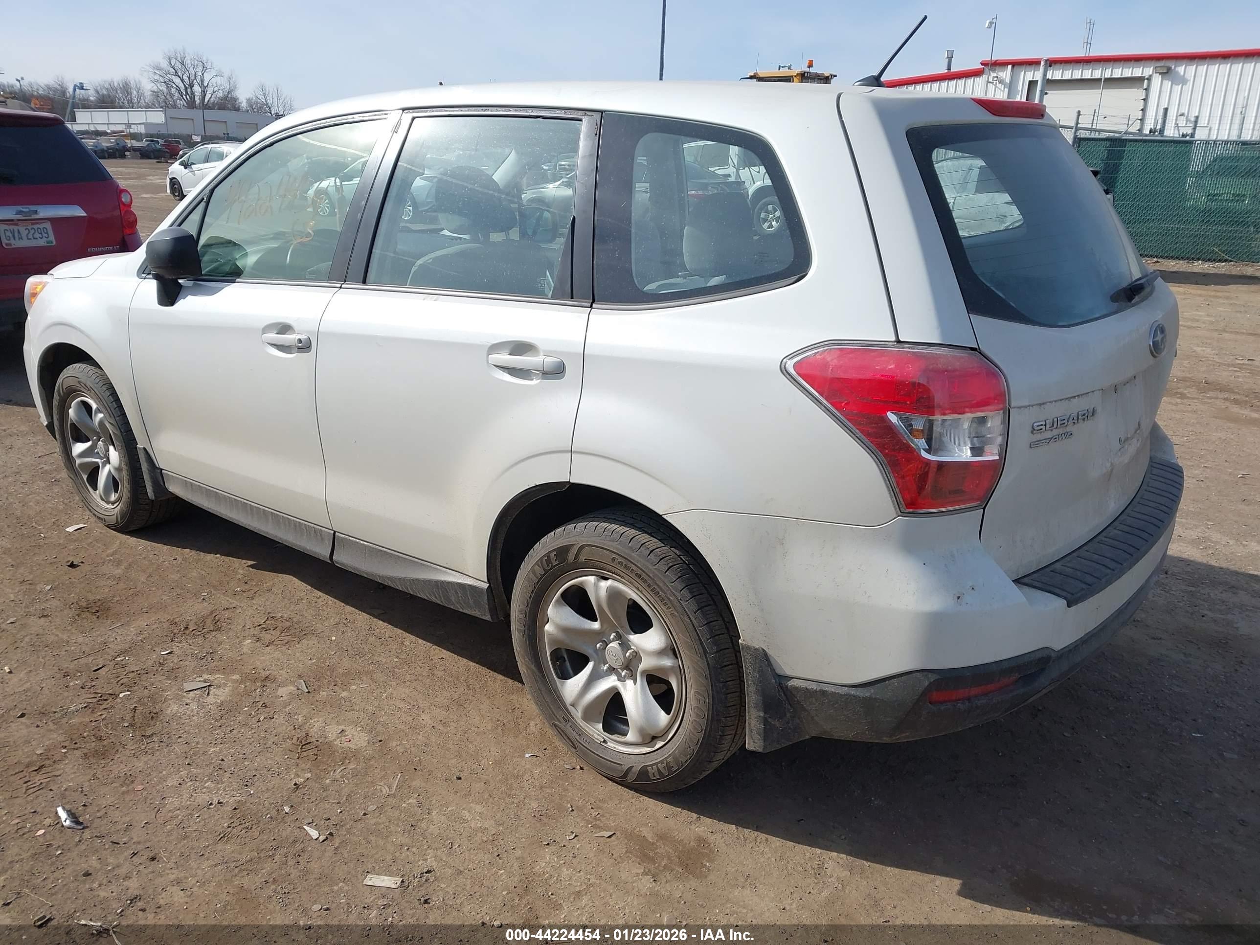 SUBARU FORESTER image 3