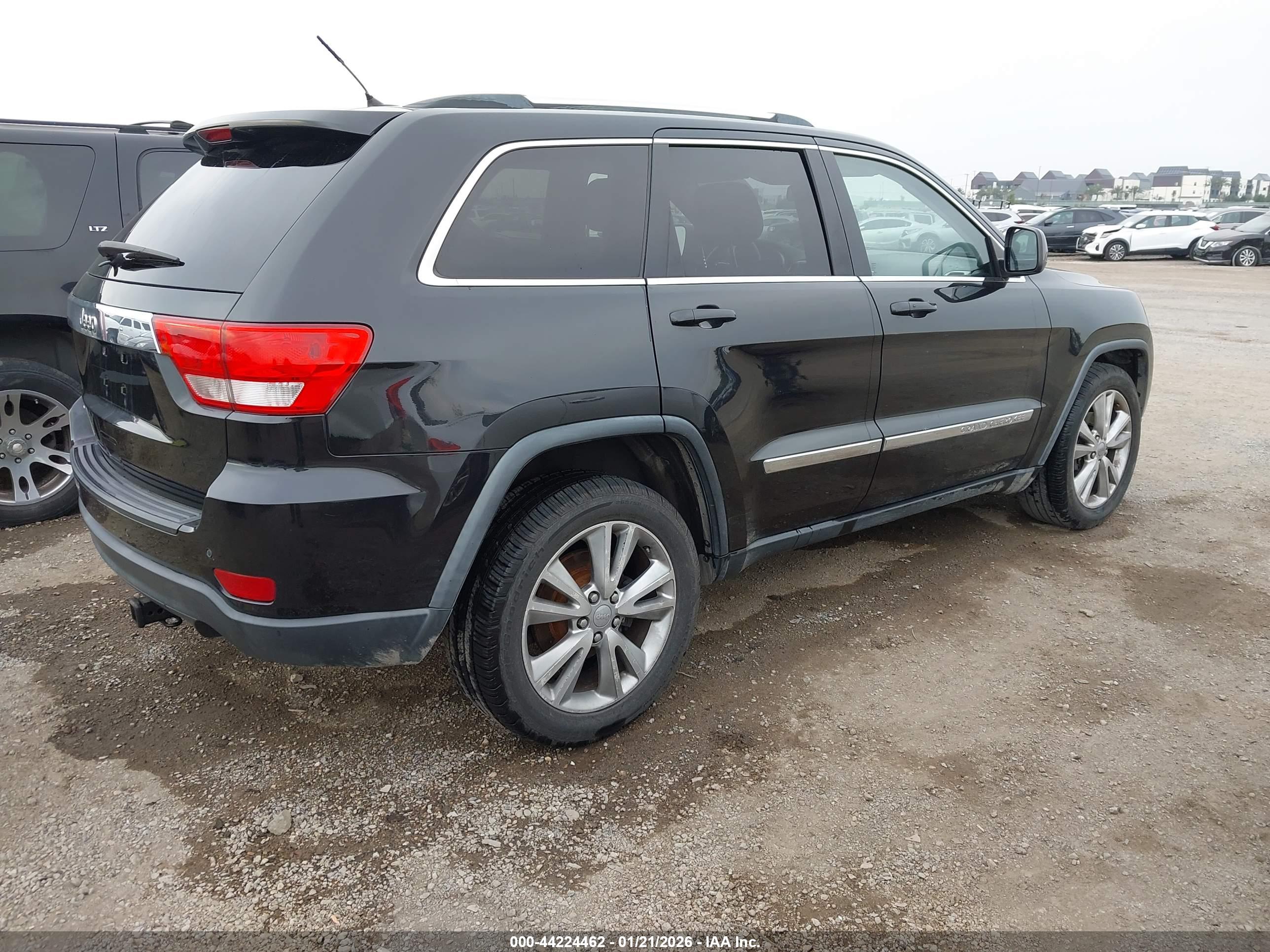JEEP GRAND image 4