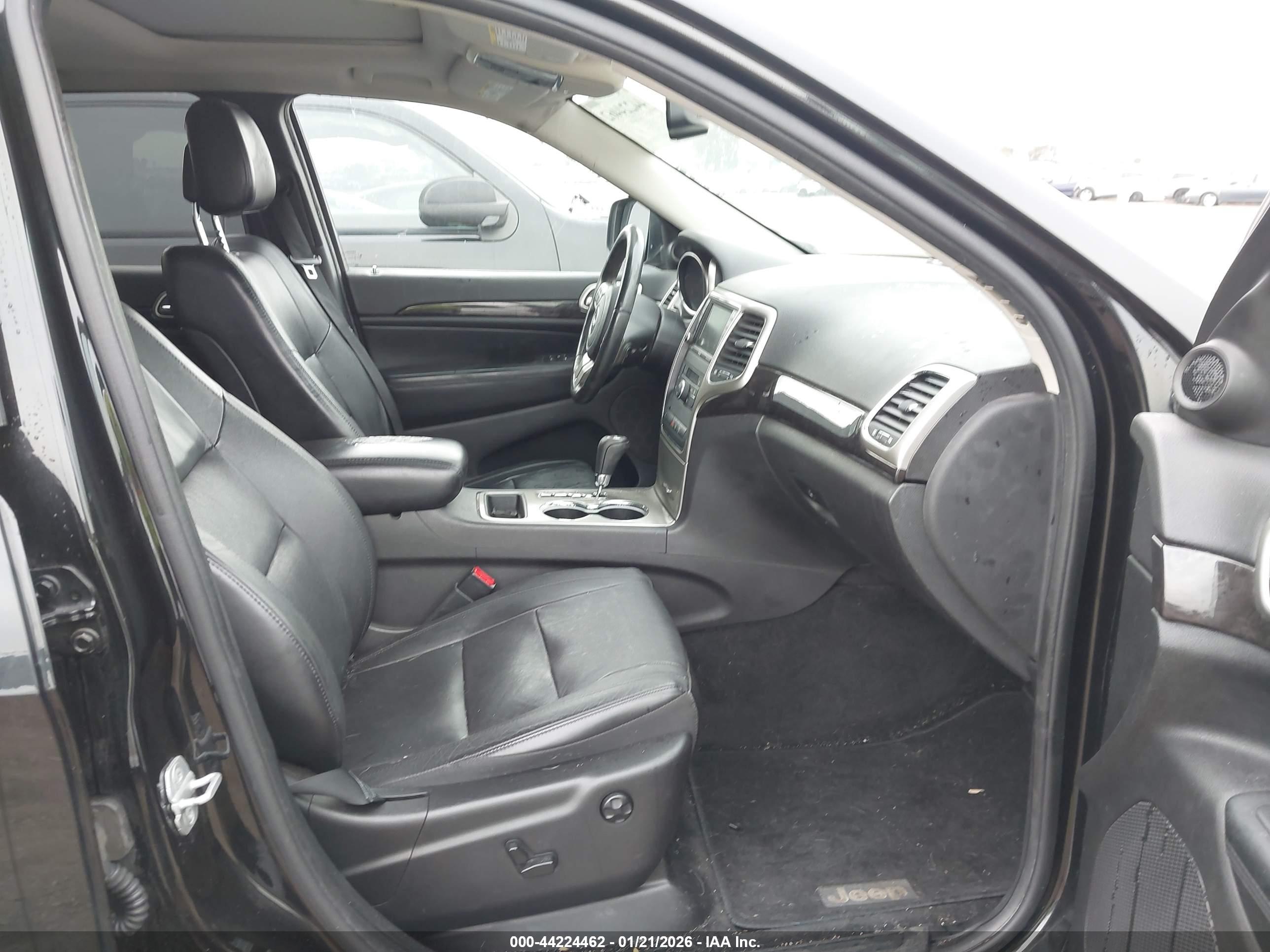 JEEP GRAND image 5