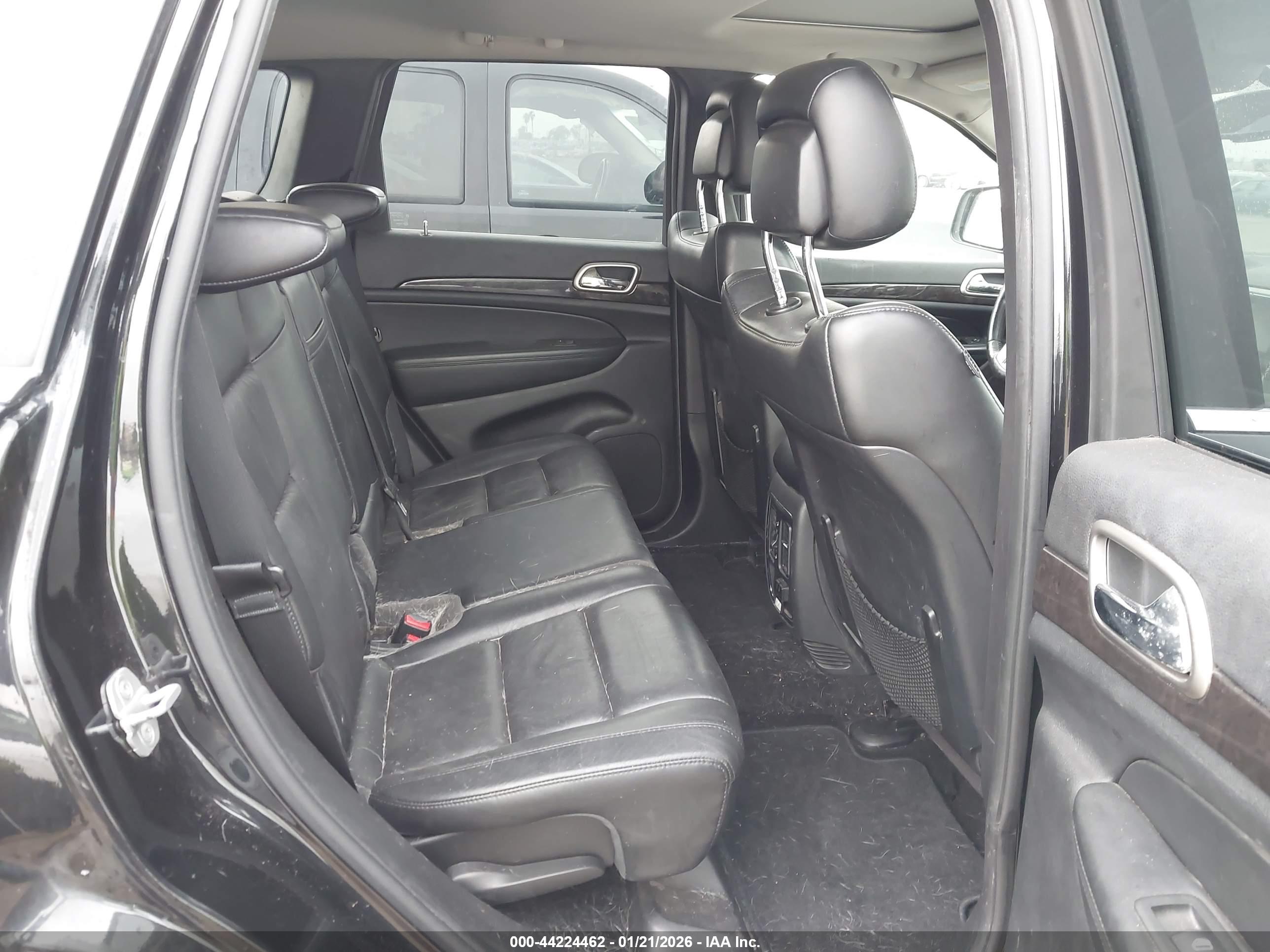 JEEP GRAND image 8