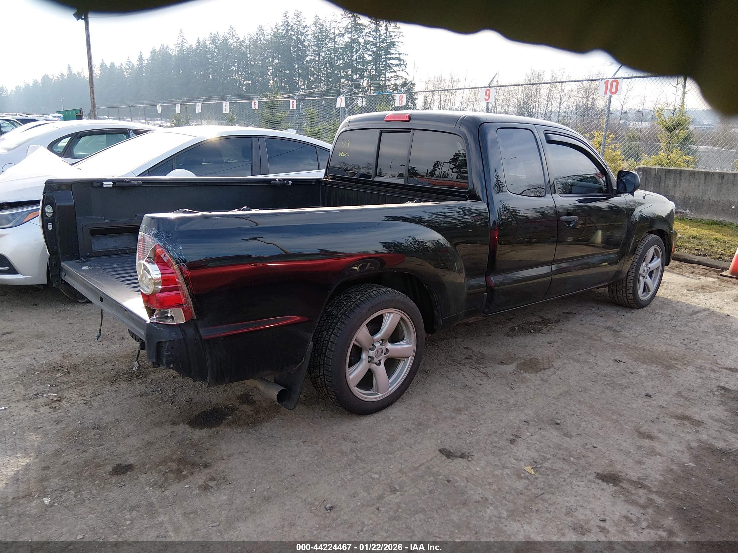 TOYOTA TACOMA image 4