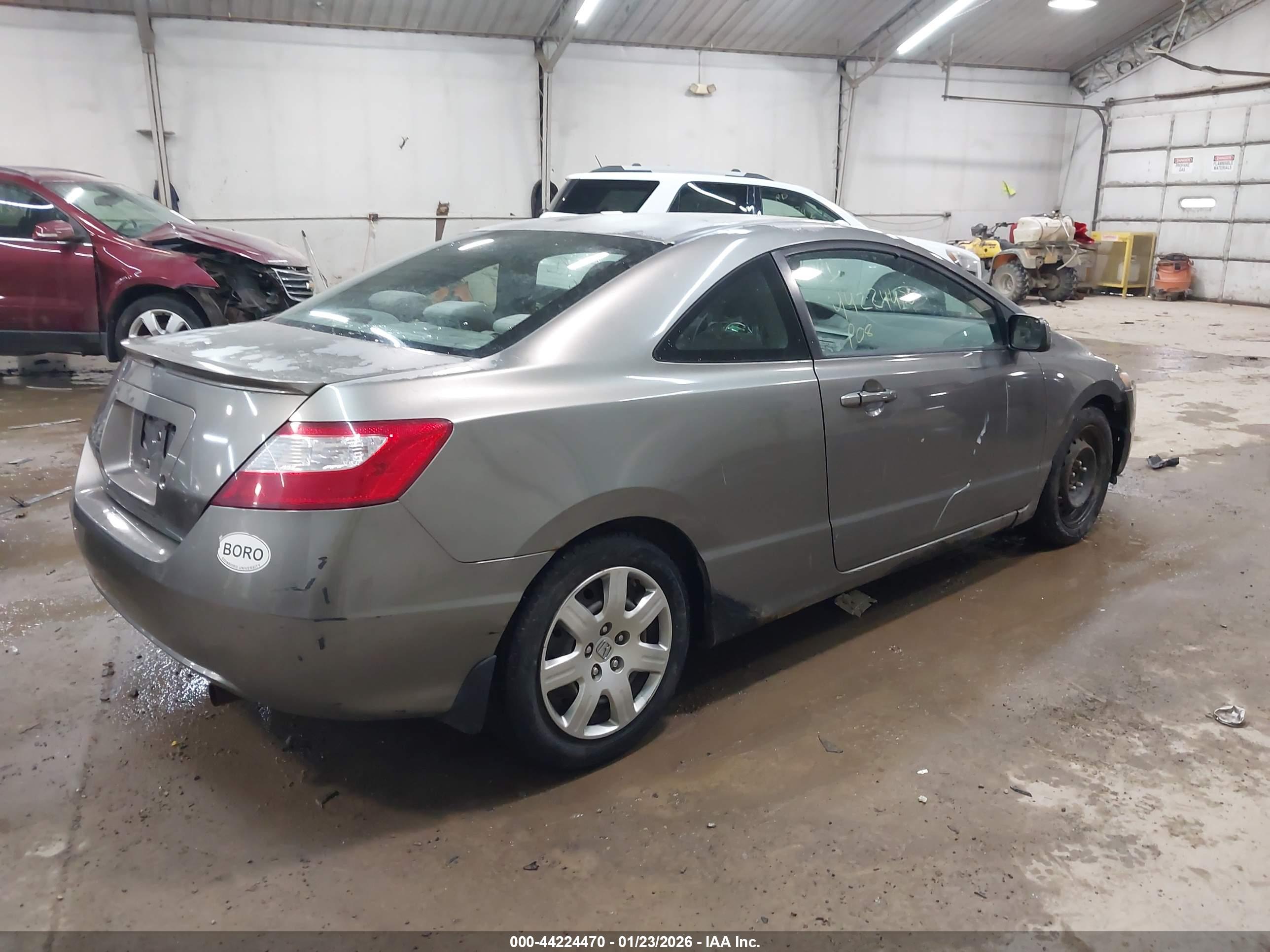 HONDA CIVIC image 4