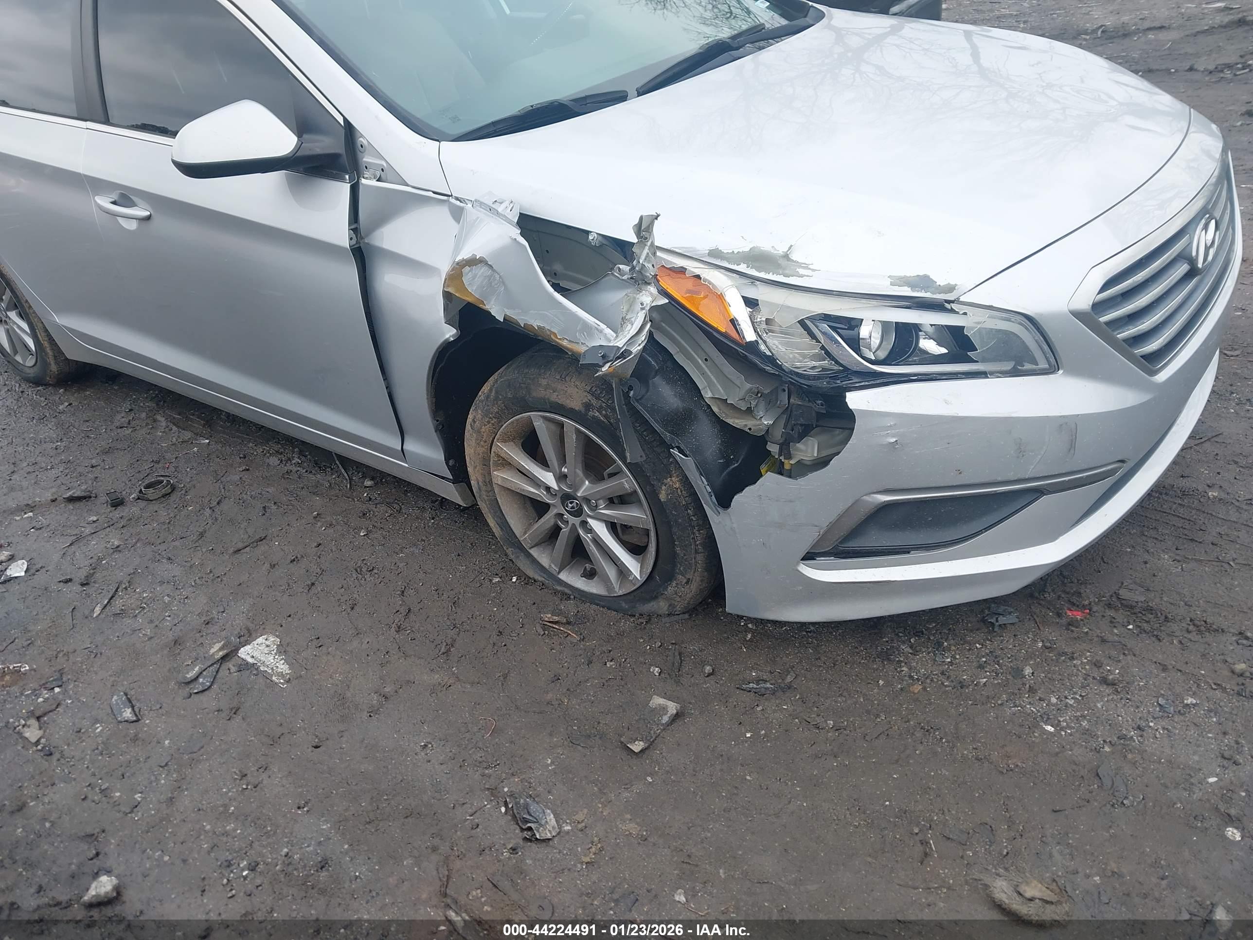 HYUNDAI SONATA image 6