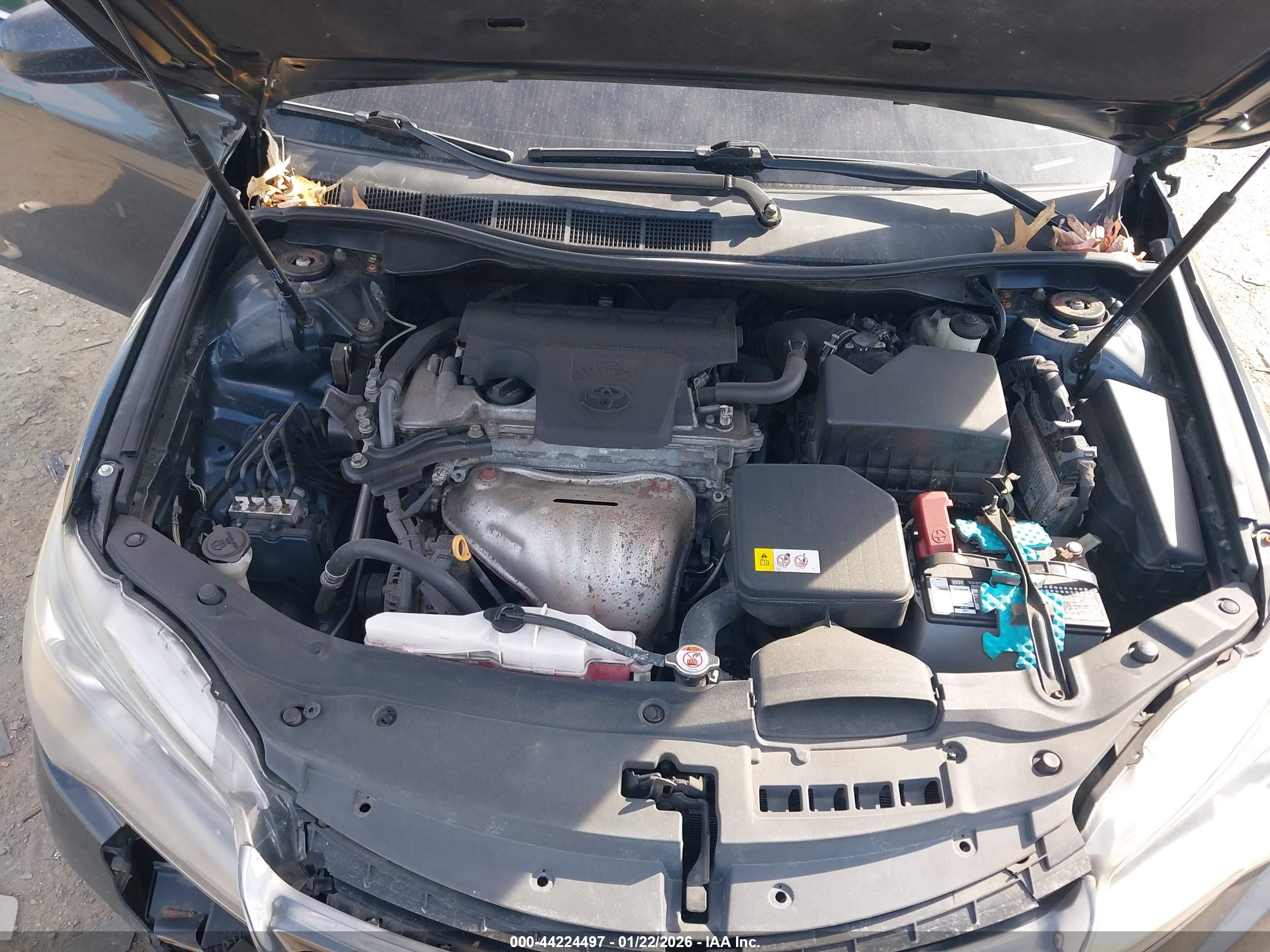 TOYOTA CAMRY image 10