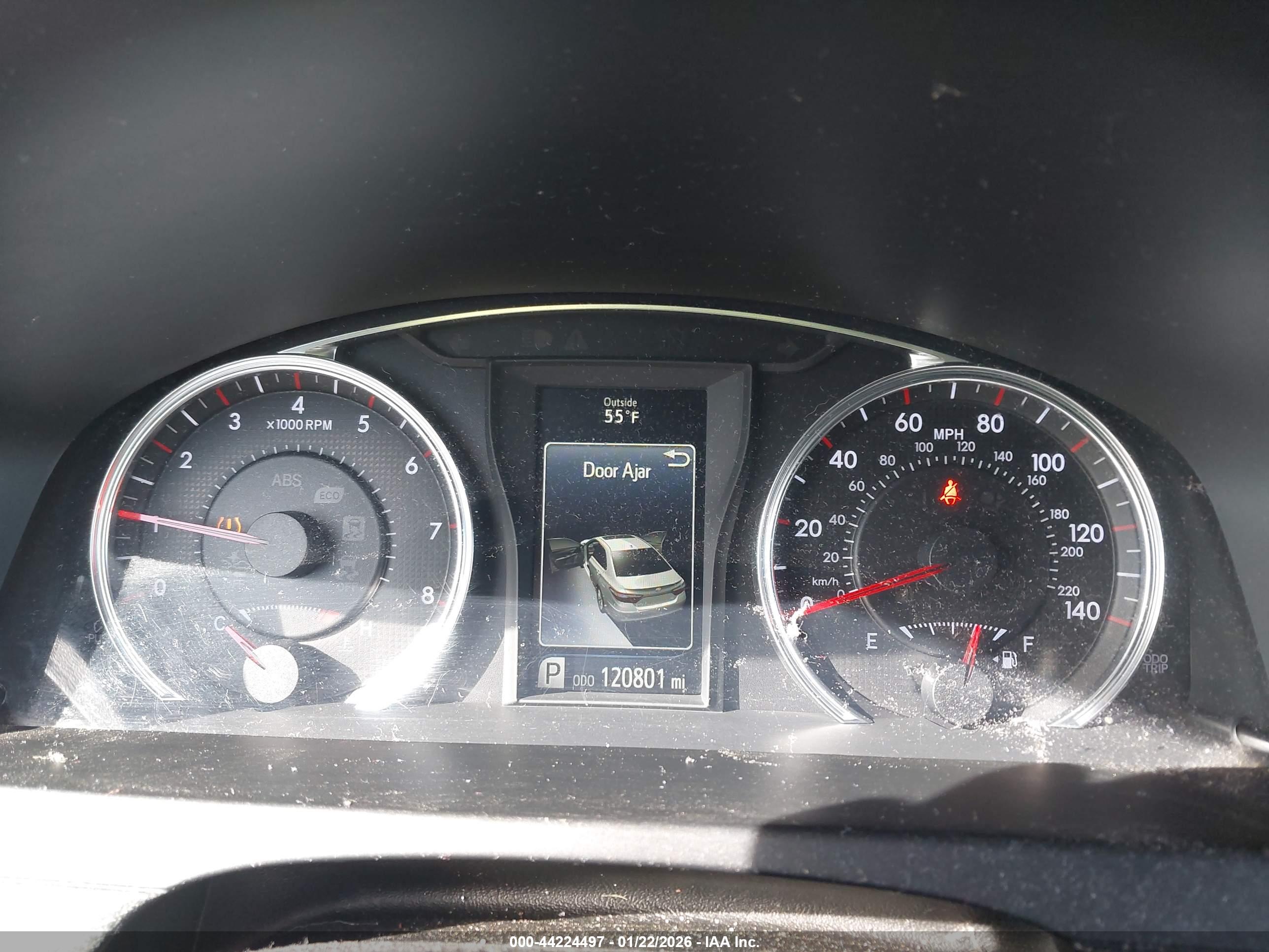 TOYOTA CAMRY image 7